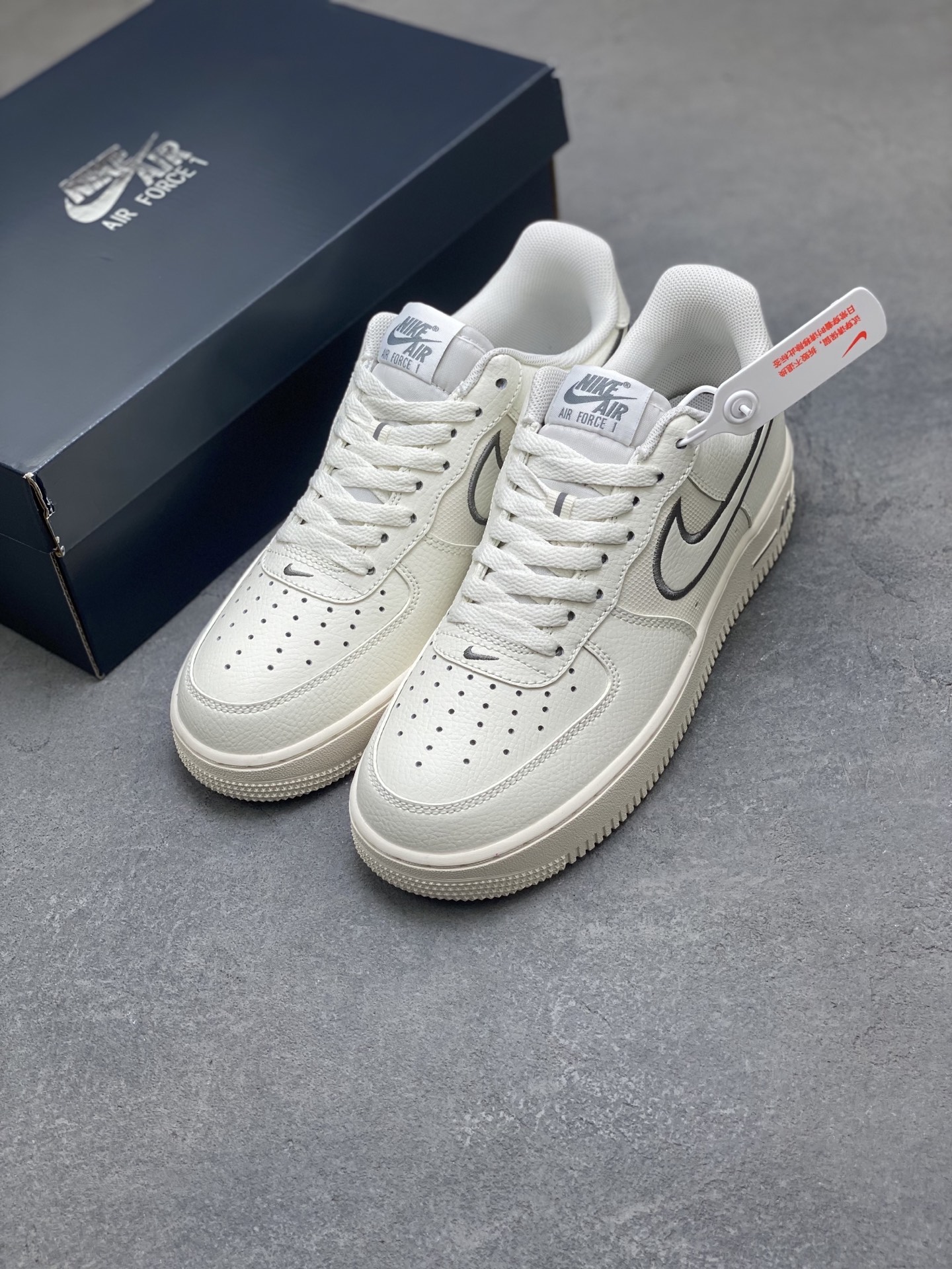 Nike Air Force 1 '07 Low White/Grey Stitch Sneakers IB7677-101 Limited Edition 9 i1757434311849 6372 0 7