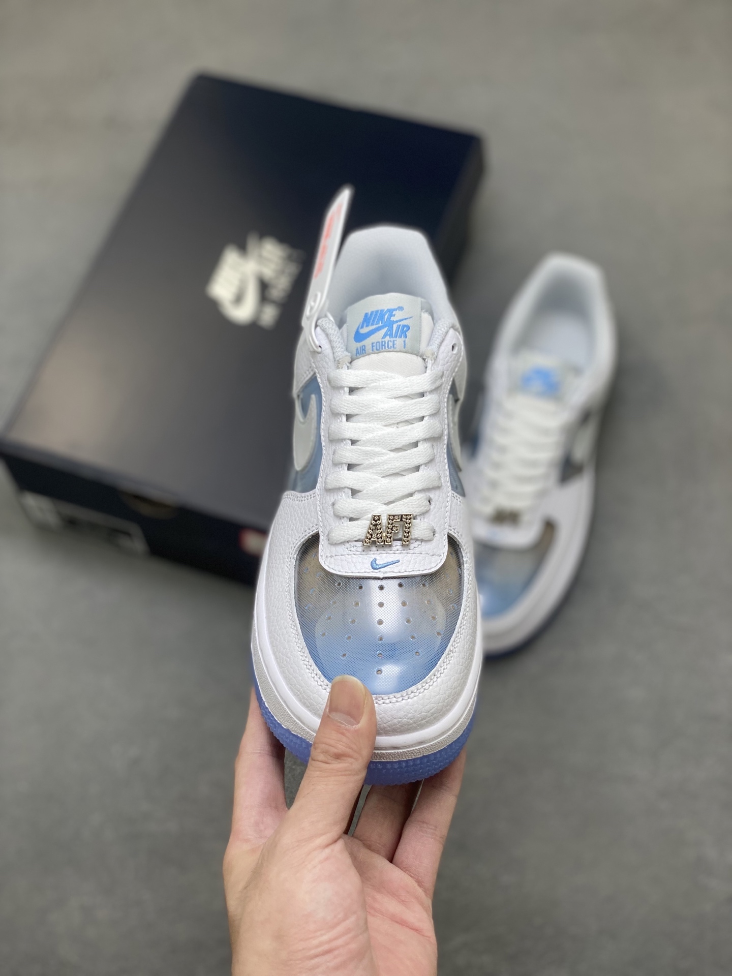 Nike Air Force 1 '07 Low White/Blue Casual Lifestyle Sneakers IB5724-100 3 i1757434356601 3159 0 1