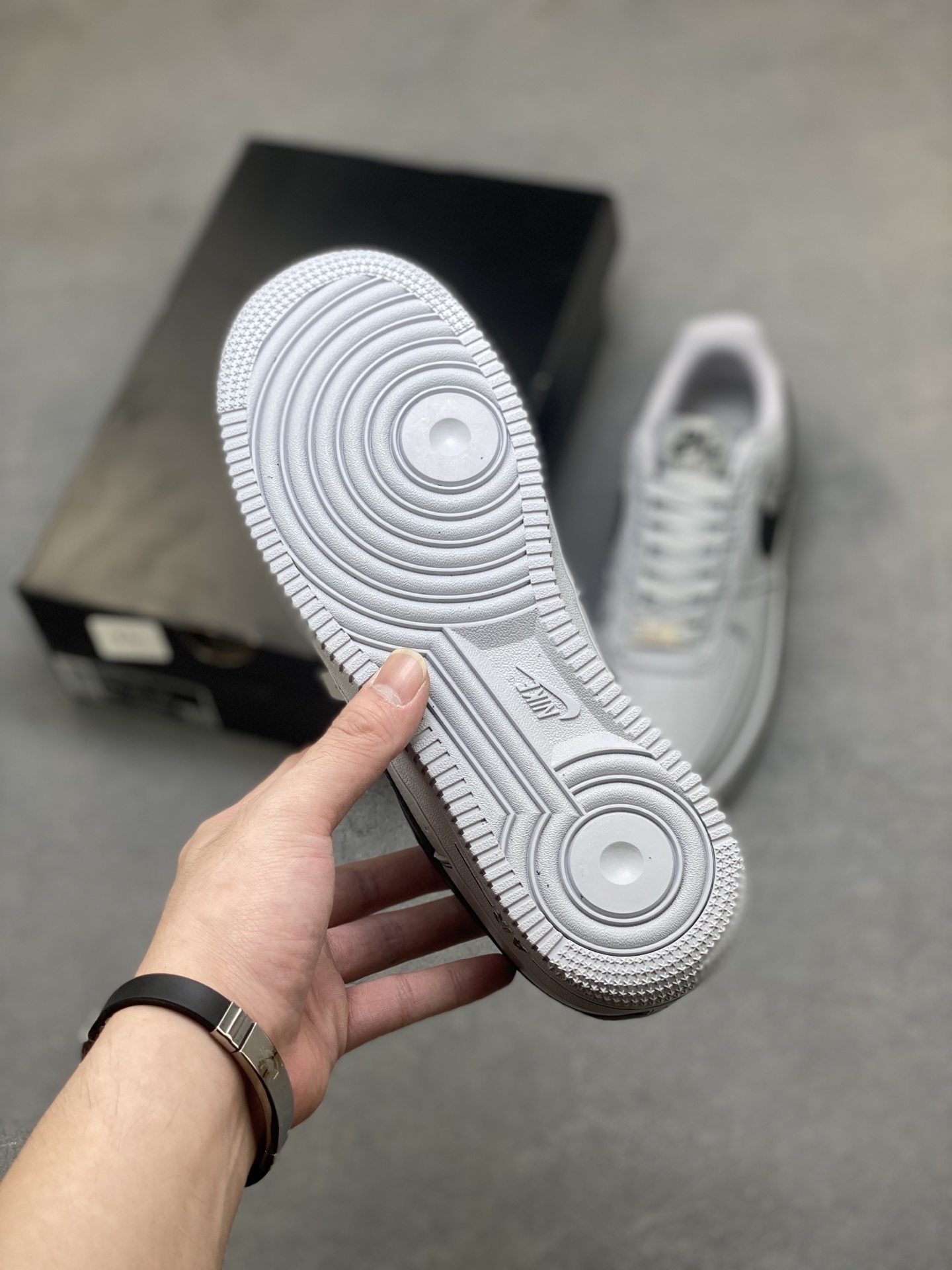 NIke Air Force 1 '07 Low Grey Black Stitching Casual Sneakers - Limited Edition 7 i1757434410444 5453 0 5