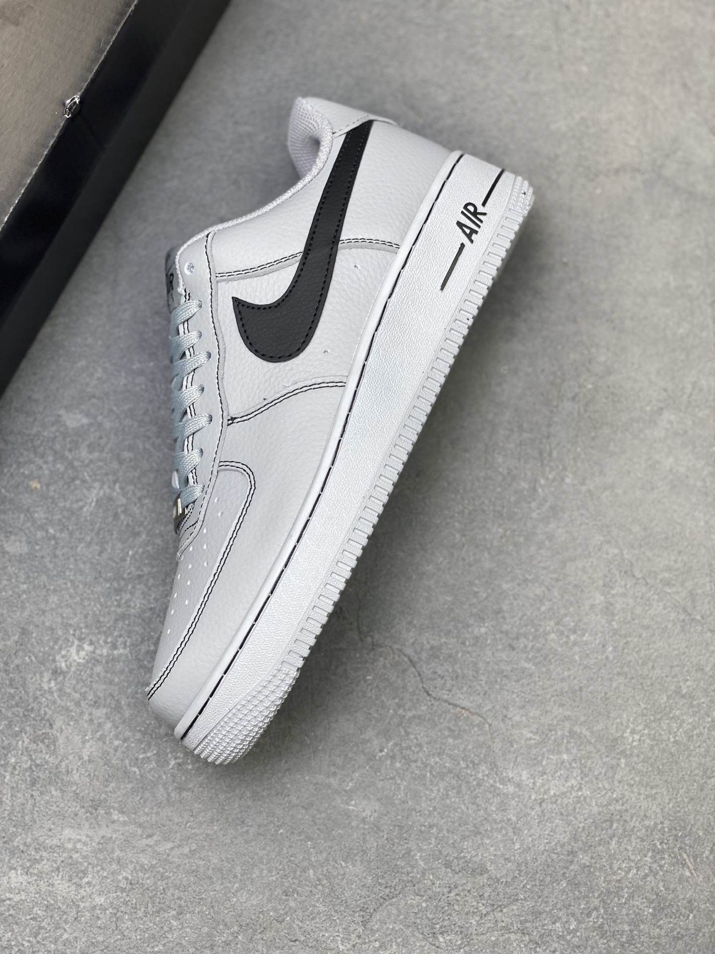 NIke Air Force 1 '07 Low Grey Black Stitching Casual Sneakers - Limited Edition 8 i1757434412358 2966 0 6