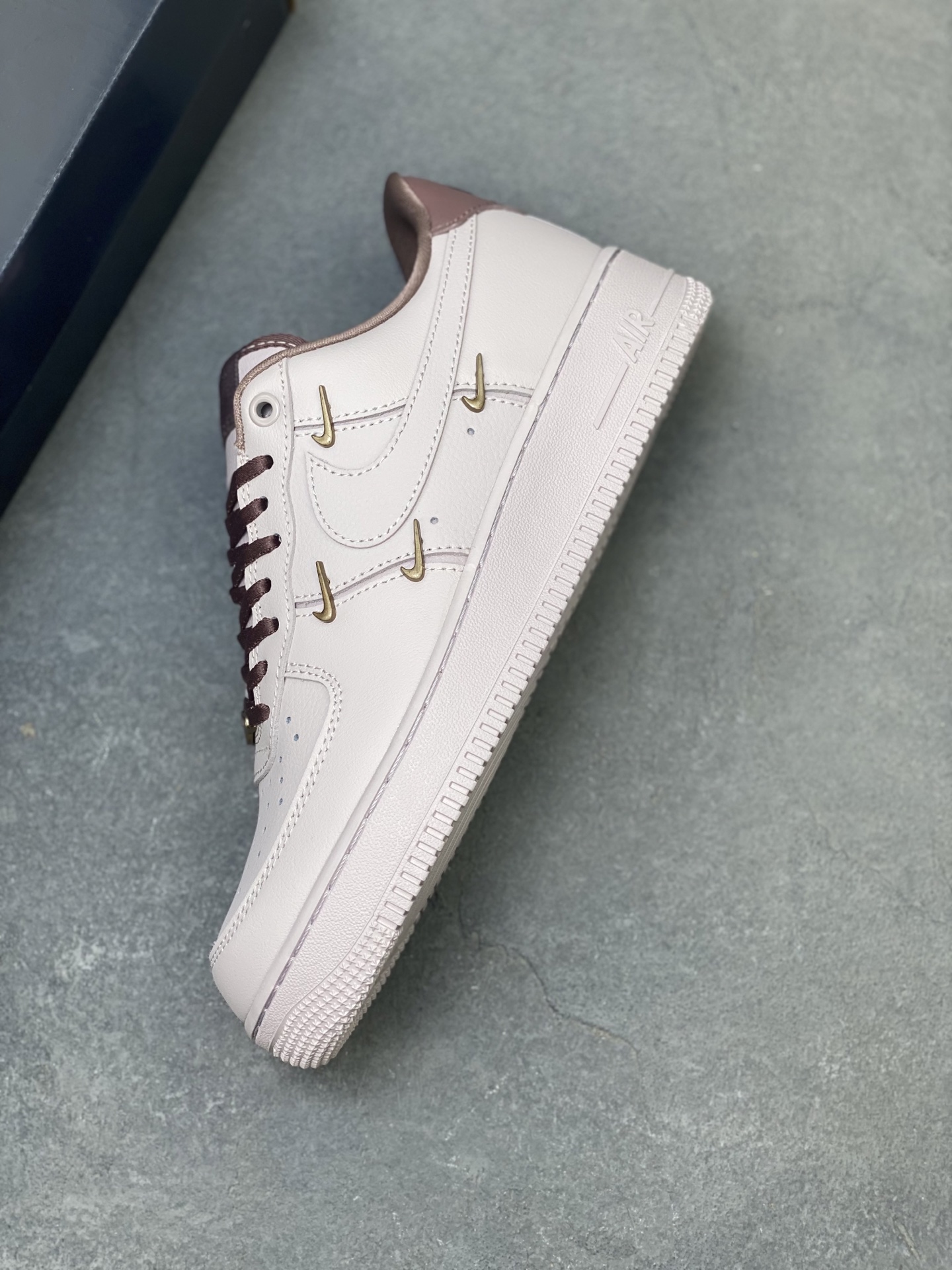 Nike Air Force 1 '07 Low Sneakers Limited Edition - HF0735-001 8 i1757434479893 9283 0 6
