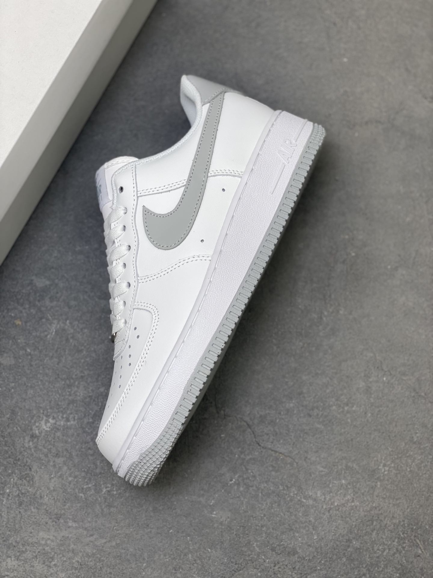Nike Air Force 1 Low White/Wolf Grey - Premium Comfort & Style 8 i1757434549187 9214 0 6