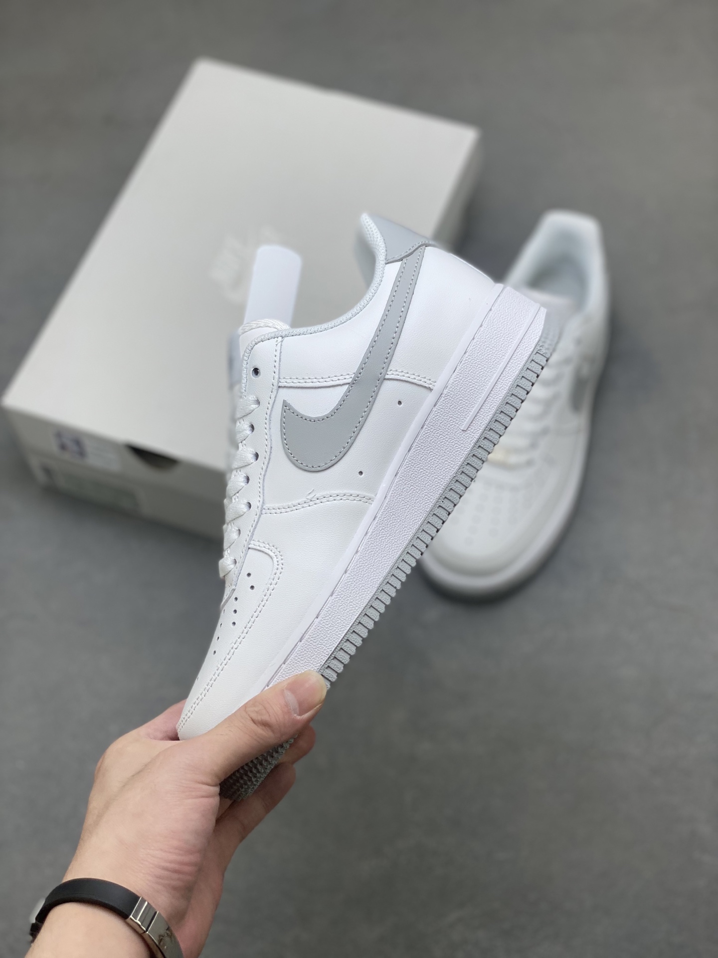 Nike Air Force 1 Low White/Wolf Grey - Premium Comfort & Style 4 i1757434549346 1128 0 2
