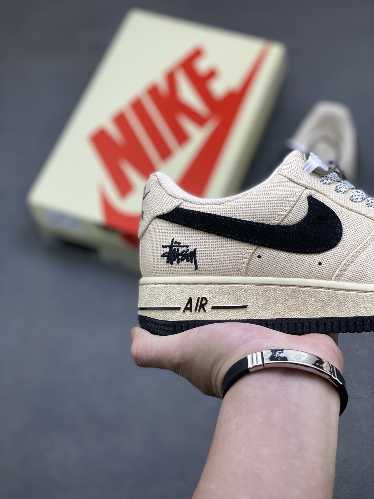 Nike Air Force 1 '07 Low Casual Sneakers Limited Edition 6 i1757693050431 2448 0 4