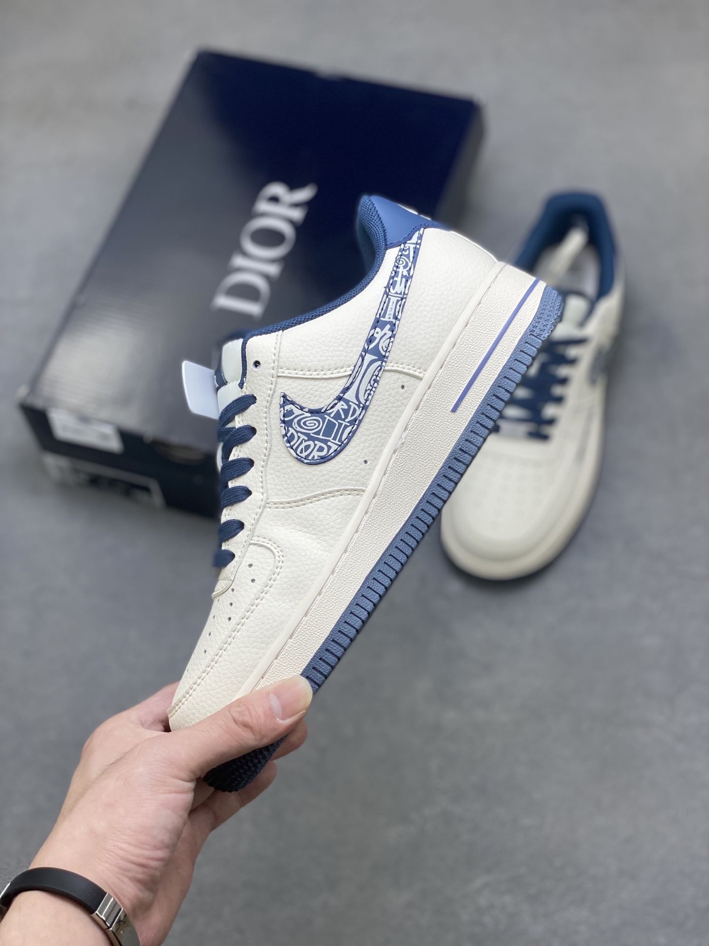 Nike Air Force 1 '07 Low Christian Dior Limited Edition Sneakers 4 i1757779687266 4443 0 2