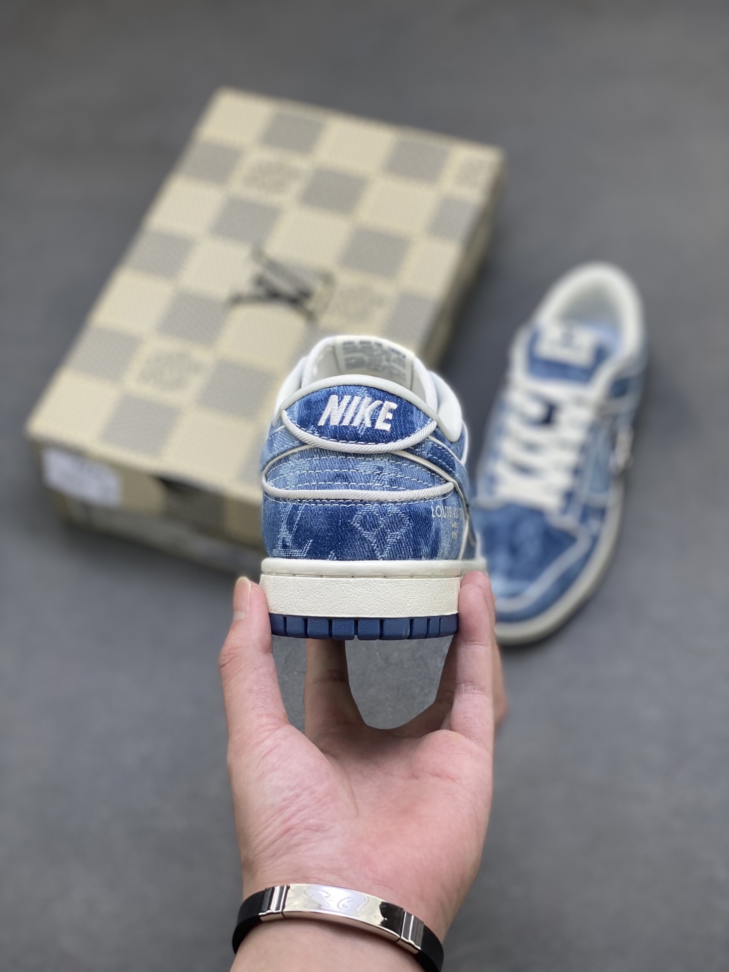 Nike SB Dunk Low Anniversary Custom Casual Sneakers - Limited Edition 5 i1757780455961 4140 0 3