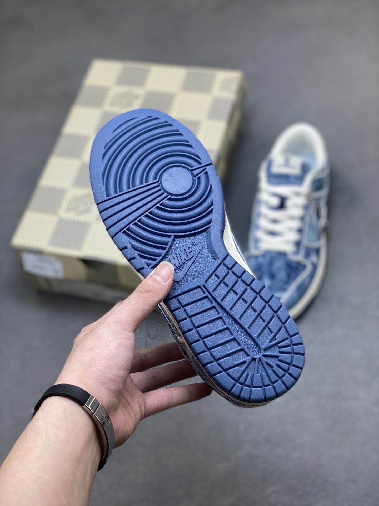 Nike SB Dunk Low Anniversary Custom Casual Sneakers - Limited Edition 7 i1757780459688 1876 0 5