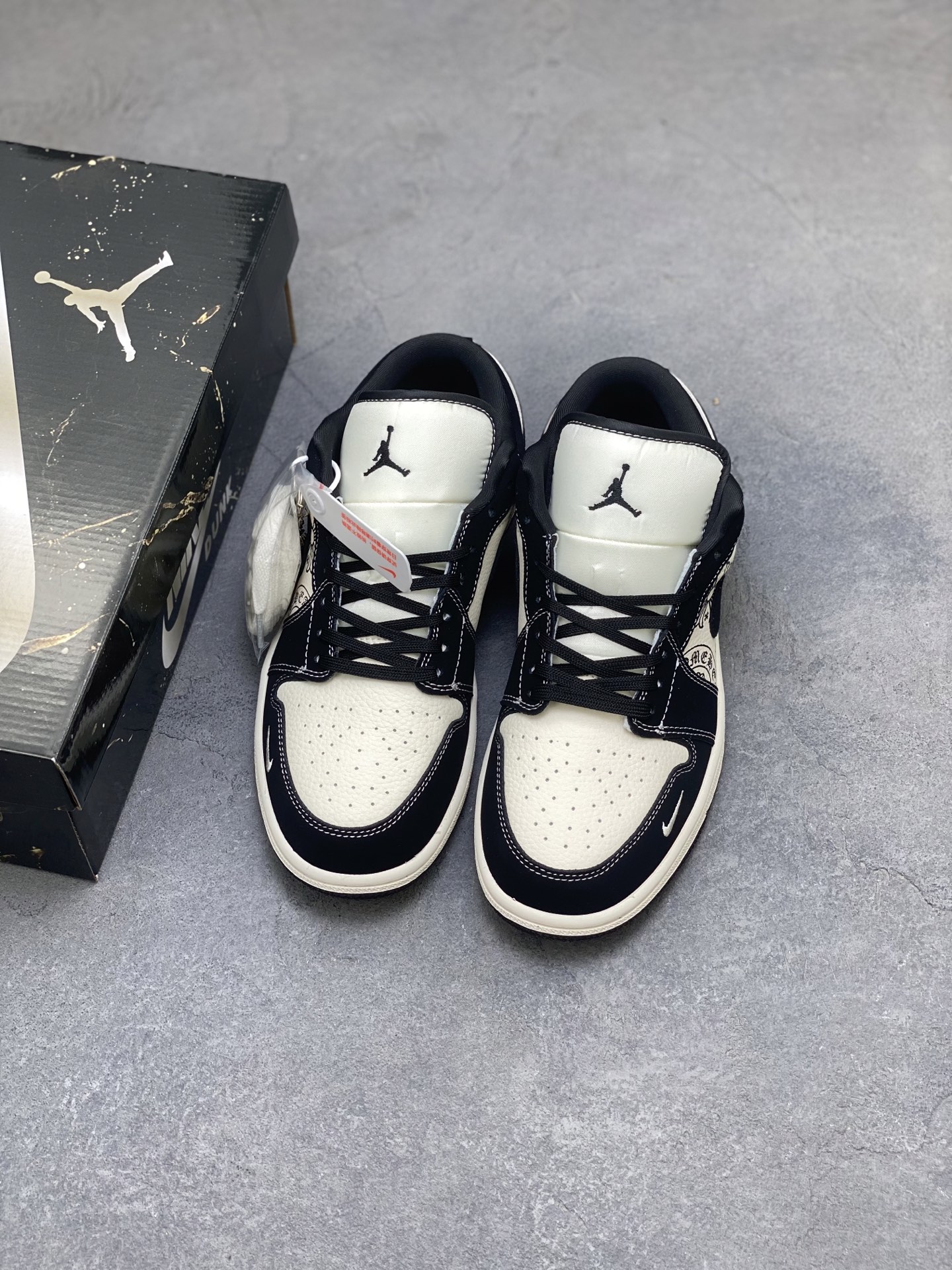 Air Jordan 1 Low Travis Scott Fragment Design, Premium Leather Sneakers 8 i1757780776750 6627 0 7