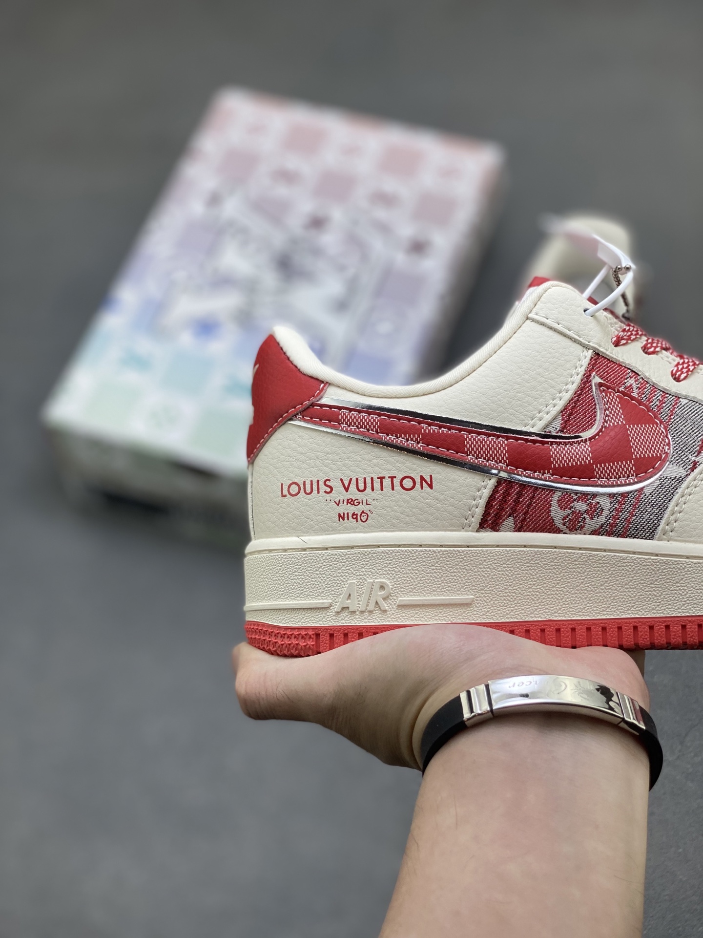 Nike Air Force 1 '07 Low Louis Vuitton Custom Sneakers Limited Edition 6 i1757865988341 5992 0 4