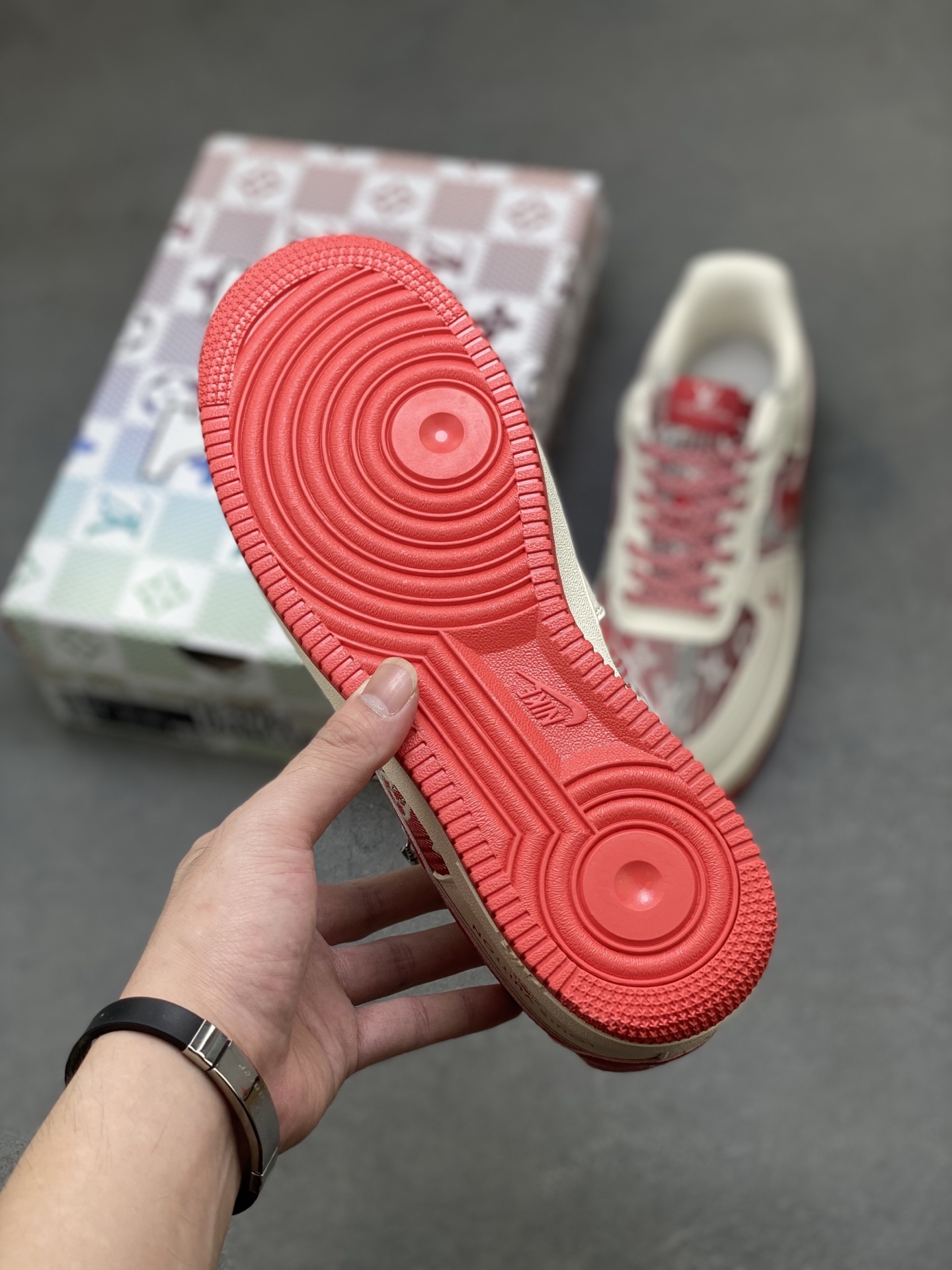 Nike Air Force 1 '07 Low Louis Vuitton Custom Sneakers Limited Edition 7 i1757865988367 3361 0 5