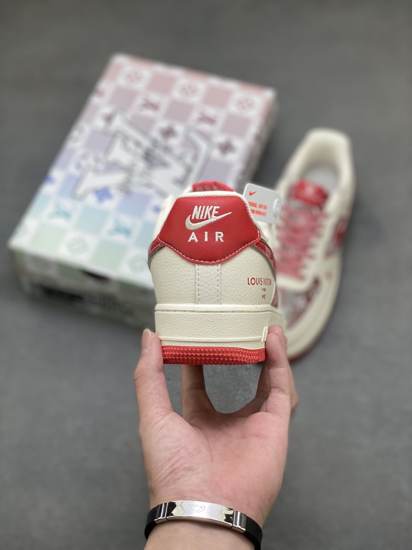Nike Air Force 1 '07 Low Louis Vuitton Custom Sneakers Limited Edition 5 i1757865990730 7342 0 3