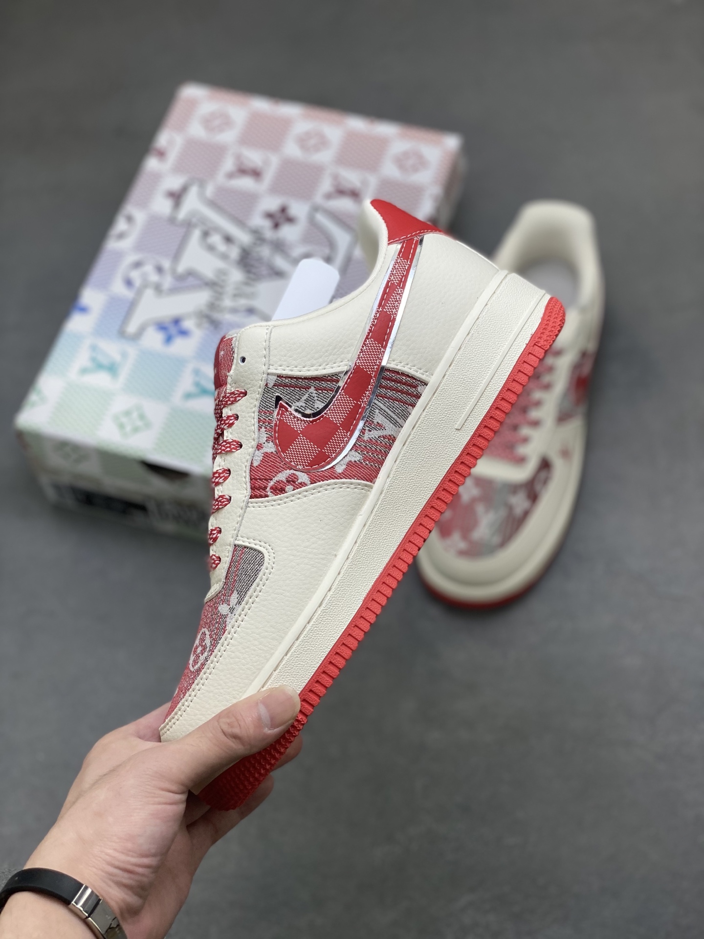 Nike Air Force 1 '07 Low Louis Vuitton Custom Sneakers Limited Edition 4 i1757865990759 4707 0 2