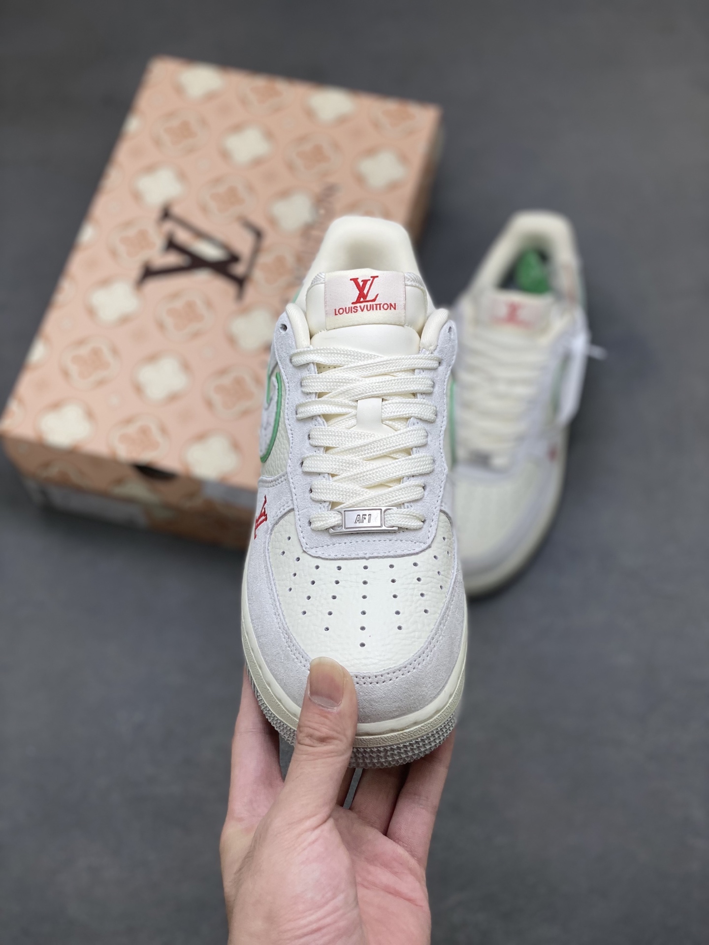 Nike Air Force 1 Low Louis Vuitton Custom Sneakers Limited Edition 3 i1757866073457 5113 0 1