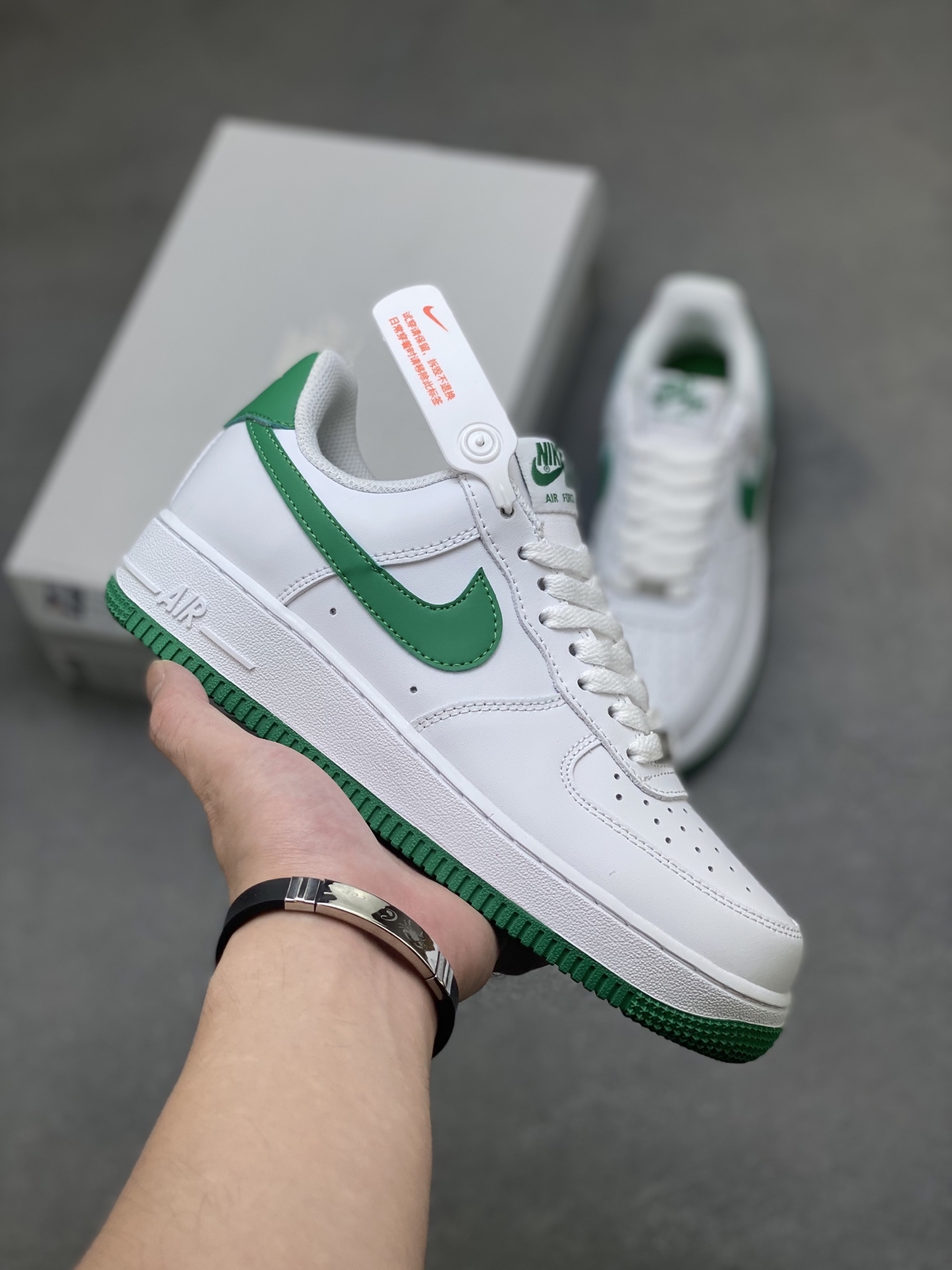 Nike Air Force 1 '07 Low White Green Sneakers - Limited Edition 2 i1757866312361 7796 0 0