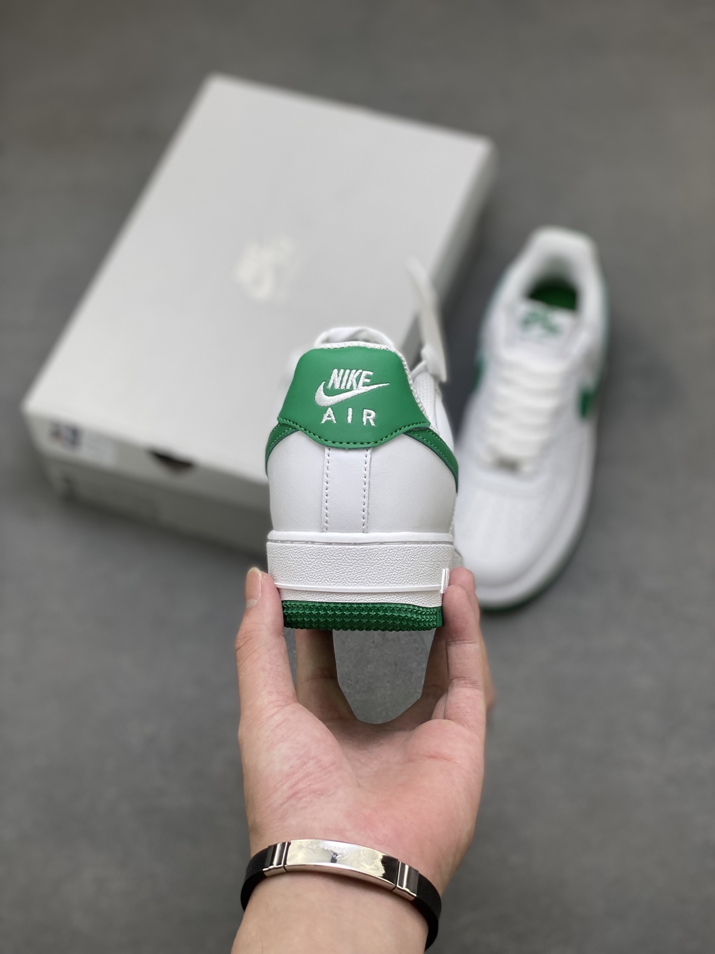 Nike Air Force 1 '07 Low White Green Sneakers - Limited Edition 5 i1757866312395 9685 0 3
