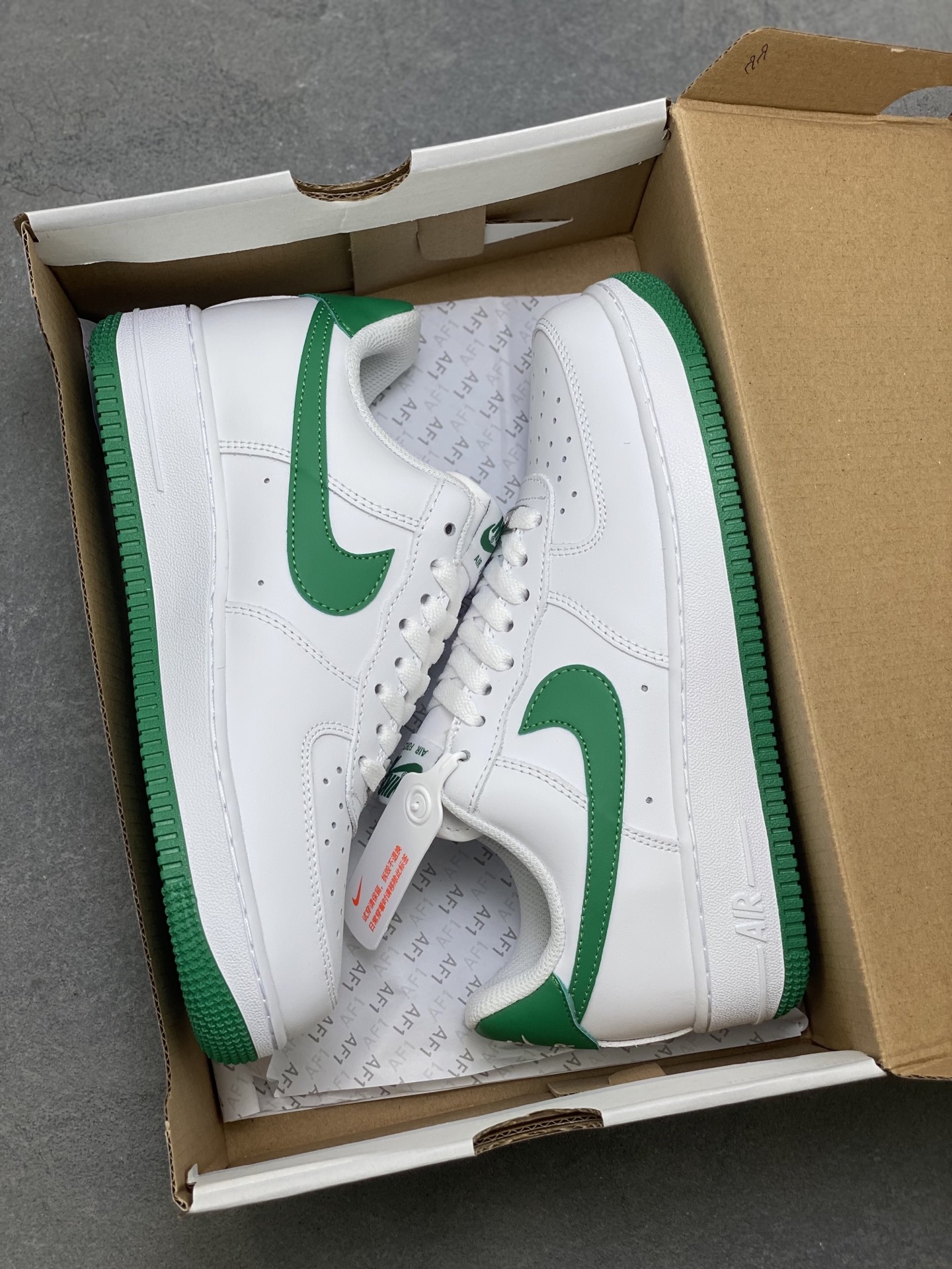 Nike Air Force 1 '07 Low White Green Sneakers - Limited Edition 10 i1757866314267 9778 0 8