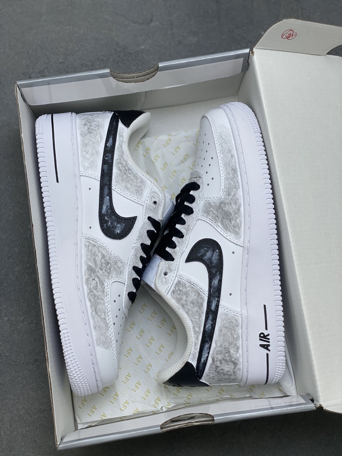 Nike Air Force 1 Low '07 Limited Edition Sneakers - Style CW2288-111 10 i1757953530502 2004 0 8