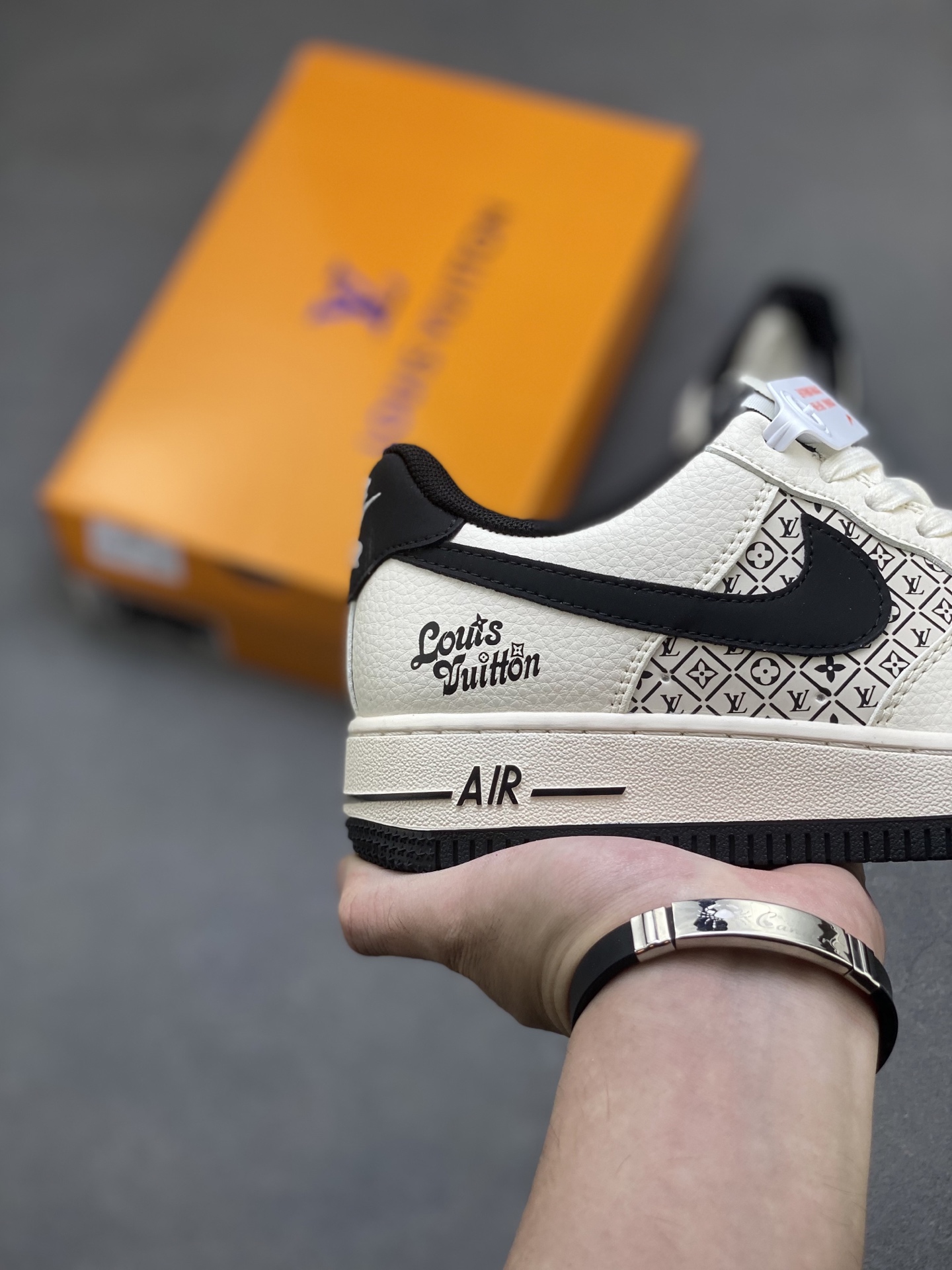 Nike Air Force 1 '07 Low Louis Vuitton Custom Sneakers - Limited Edition 6 i1757953611538 4142 0 4