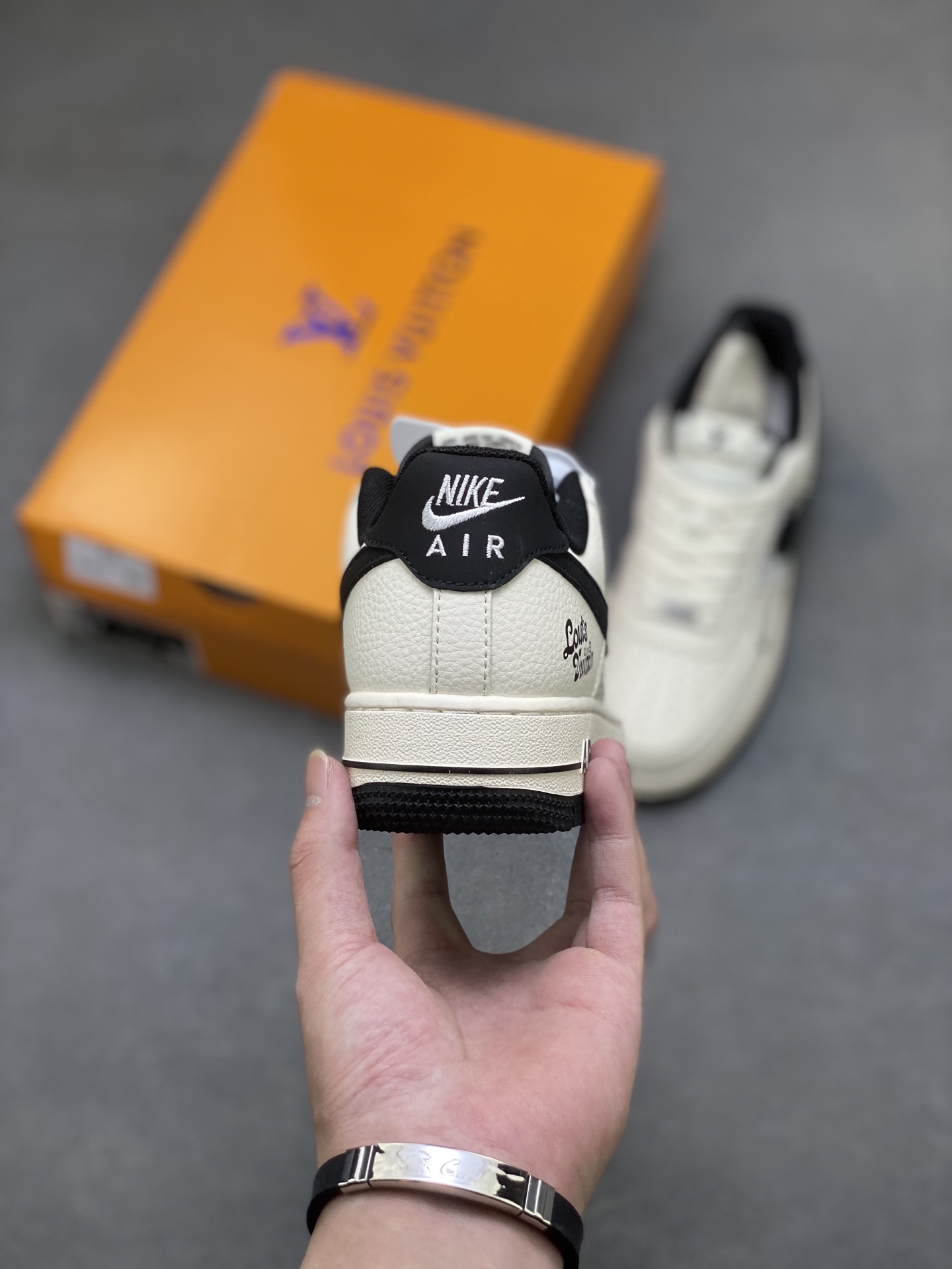 Nike Air Force 1 '07 Low Louis Vuitton Custom Sneakers - Limited Edition 5 i1757953611608 7245 0 3