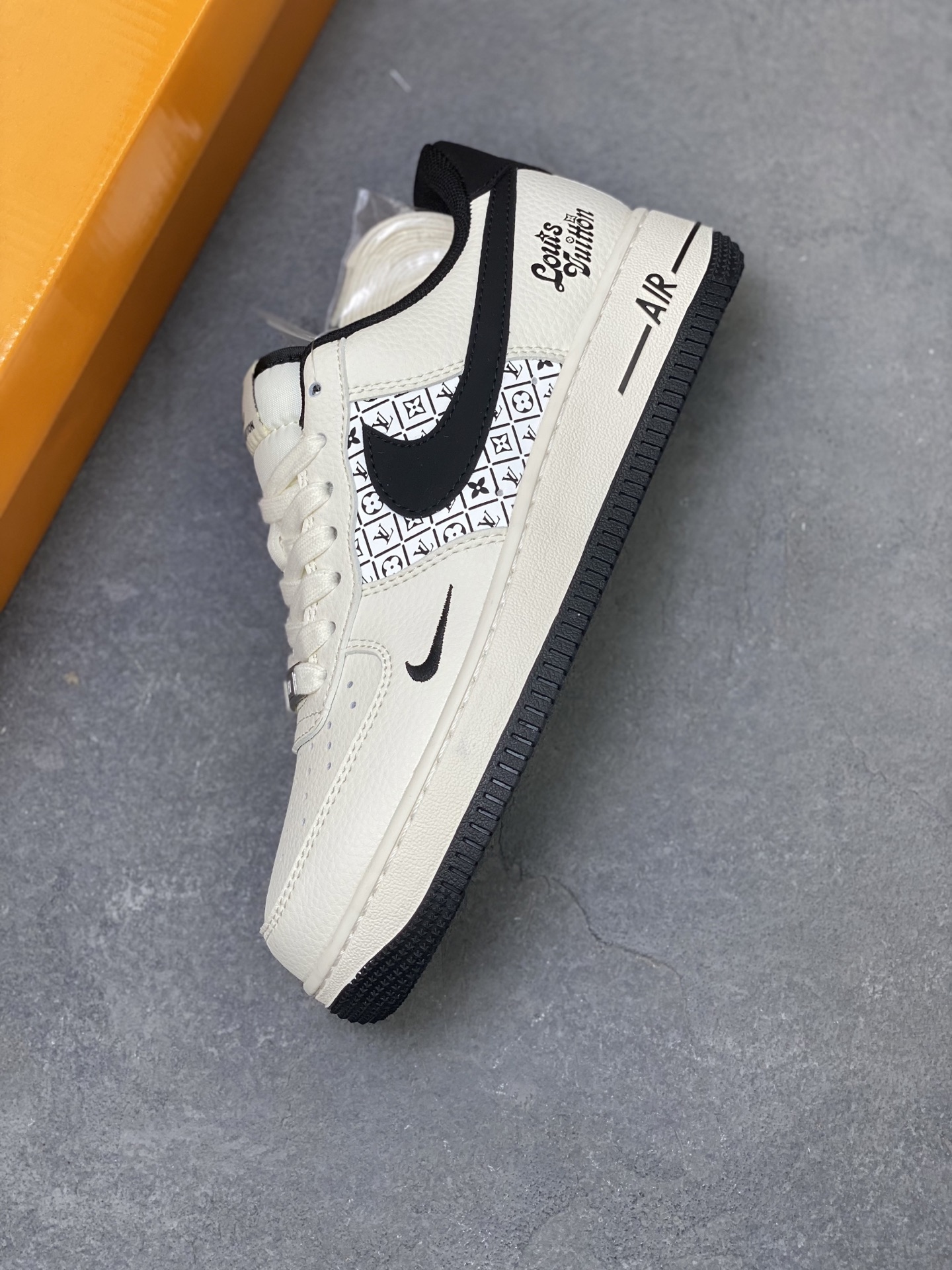 Nike Air Force 1 '07 Low Louis Vuitton Custom Sneakers - Limited Edition 8 i1757953613816 9116 0 6