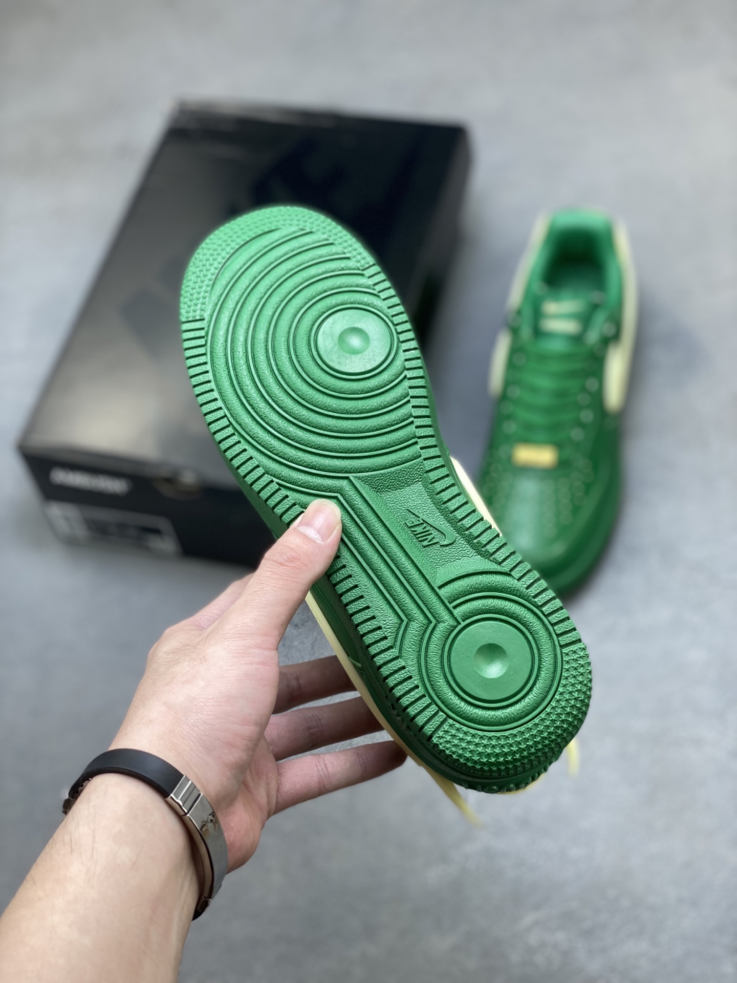 Nike Air Force 1 Low Green & Cream Sneakers DV3464-004 - Authentic Design 7 i1757953963714 790 0 5