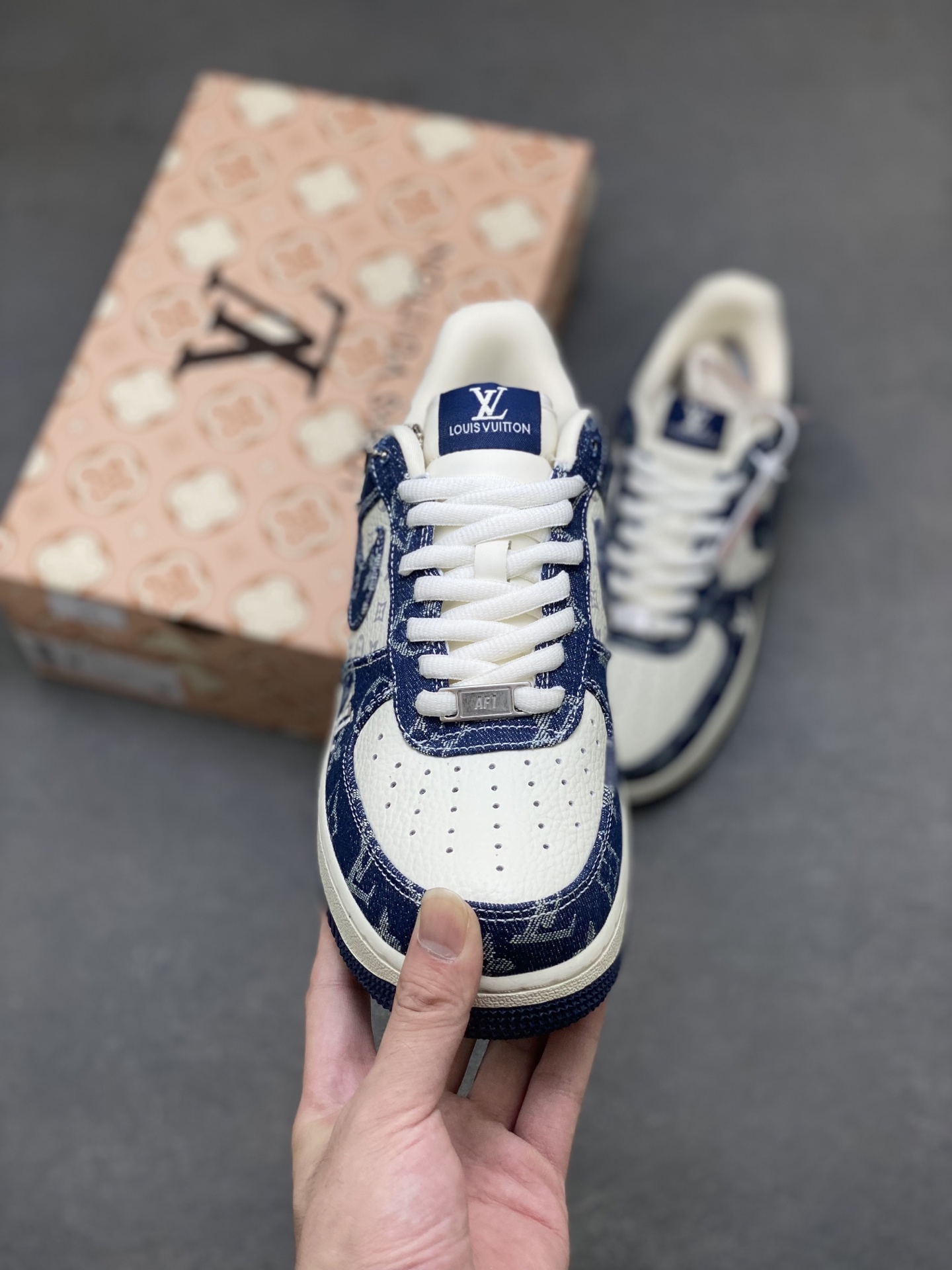 Nike Air Force 1 '07 Low Louis Vuitton Custom Sneakers - Limited Edition 3 i1758038770028 9108 0 1
