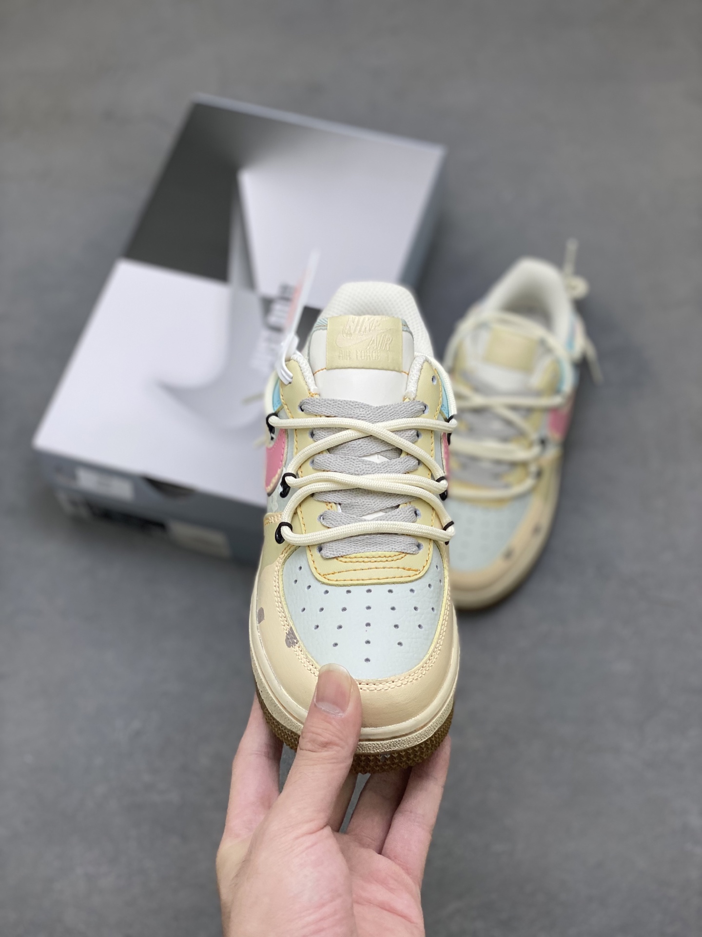 Nike Air Force 1 '07 Low Sneakers Limited Edition - KS6869-101 3 i1758038817765 7892 0 1