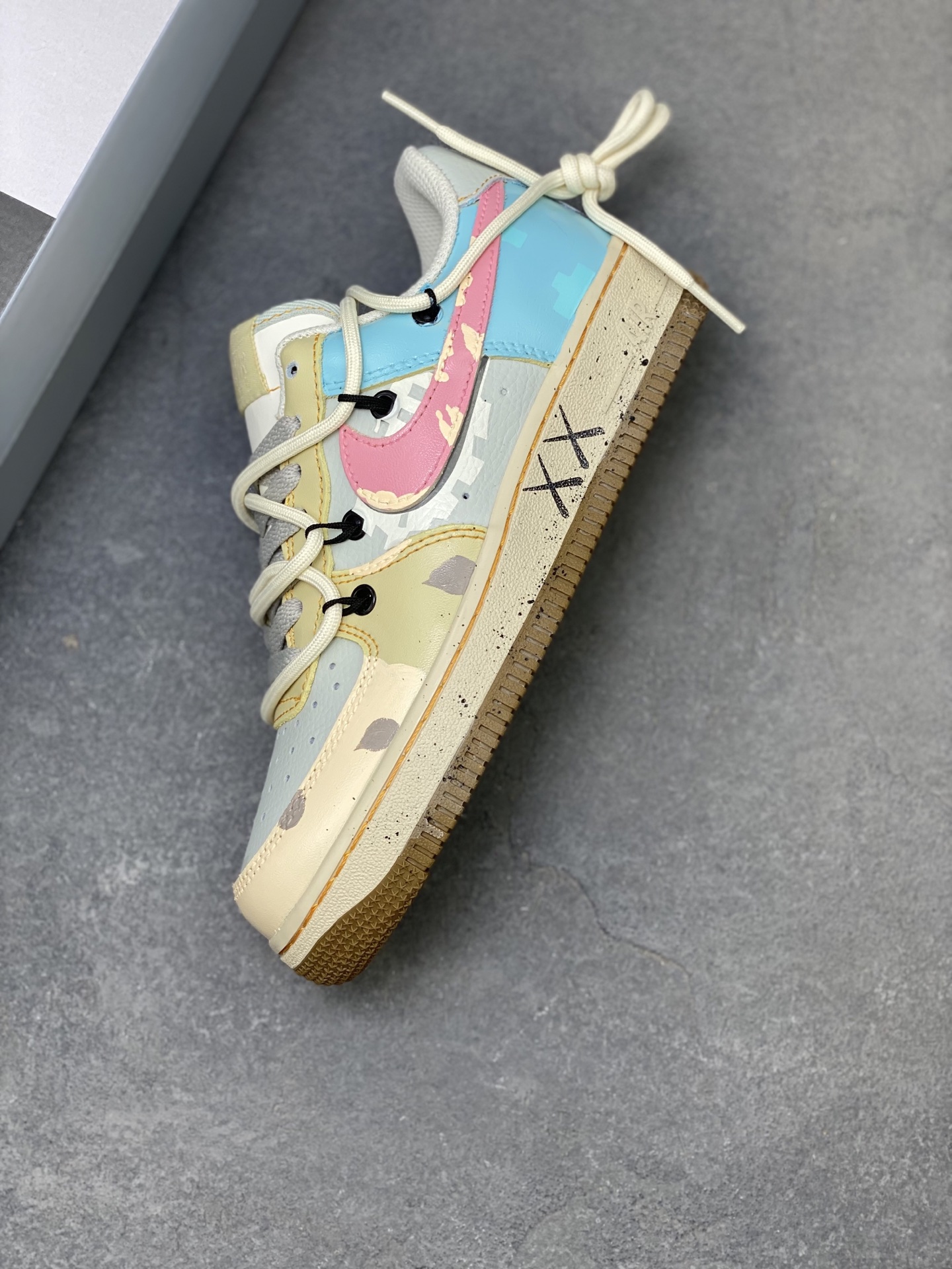 Nike Air Force 1 '07 Low Sneakers Limited Edition - KS6869-101 8 i1758038820095 209 0 6