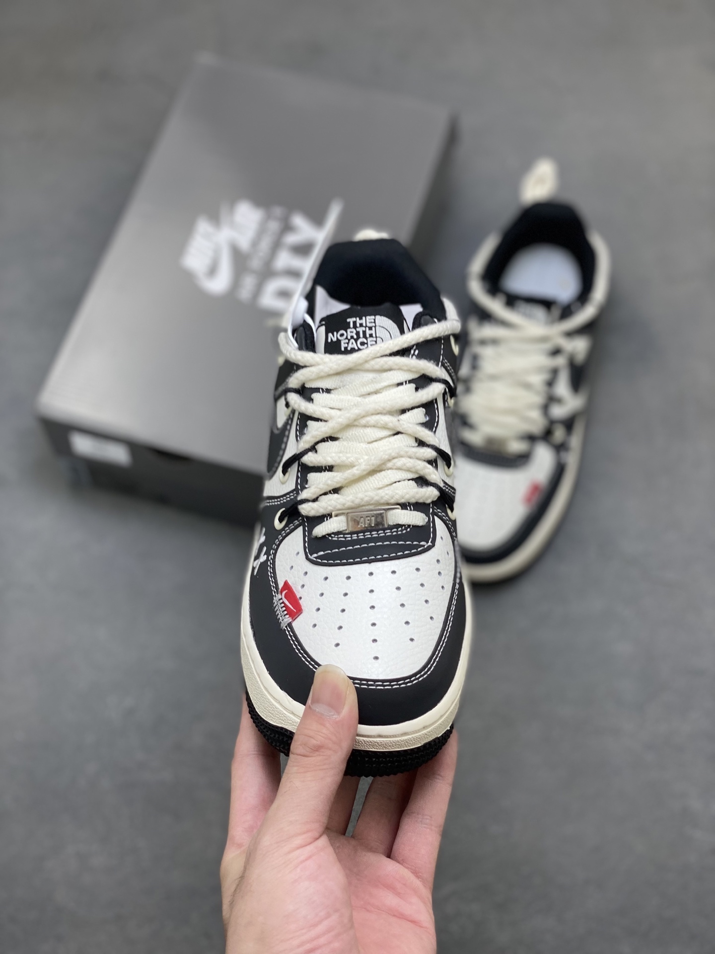 Nike Air Force 1 '07 Low Black White Limited Edition Sneakers 3 i1758038862968 4622 0 1