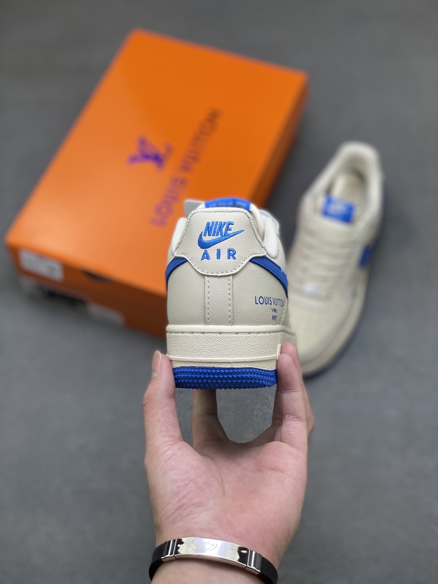 Nike Air Force 1 '07 Low Louis Vuitton Edition Sneakers 5 i1758038926710 1847 0 3
