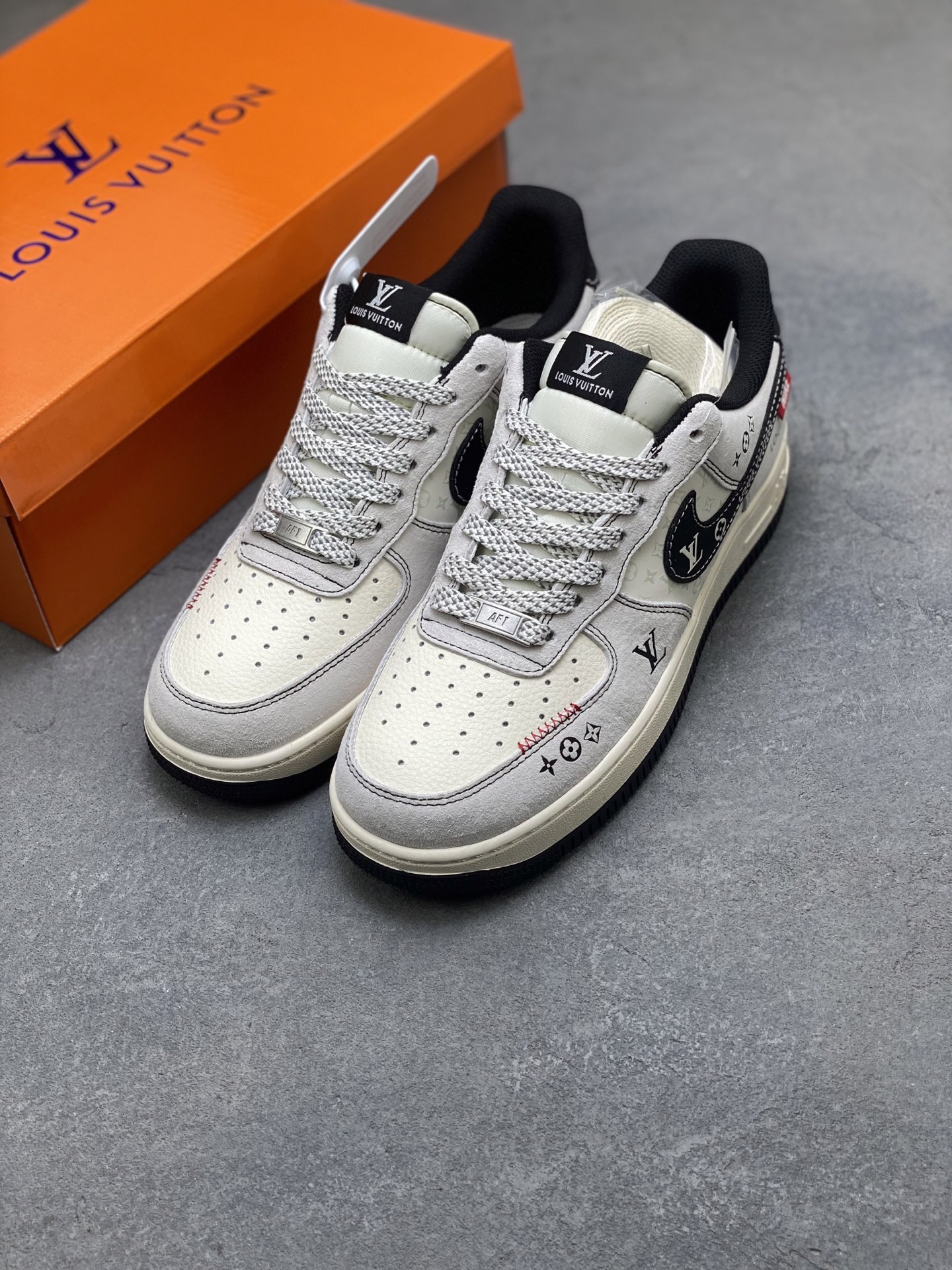 Nike Air Force 1 '07 Low Sneakers - Limited Edition Designer Collaboration 9 i1758039001823 4519 0 7