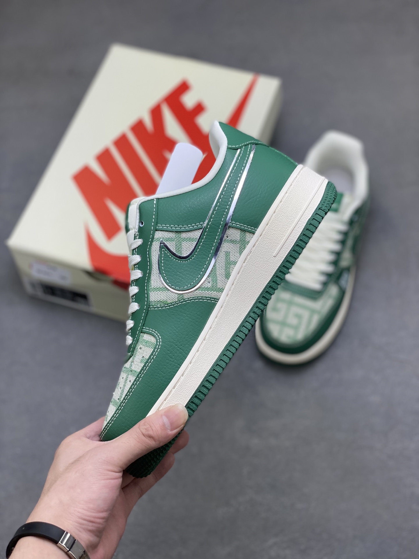 Nike Air Force 1 '07 Low Green Givenchy Custom Sneakers - Limited Edition 4 i1758039043486 6972 0 2