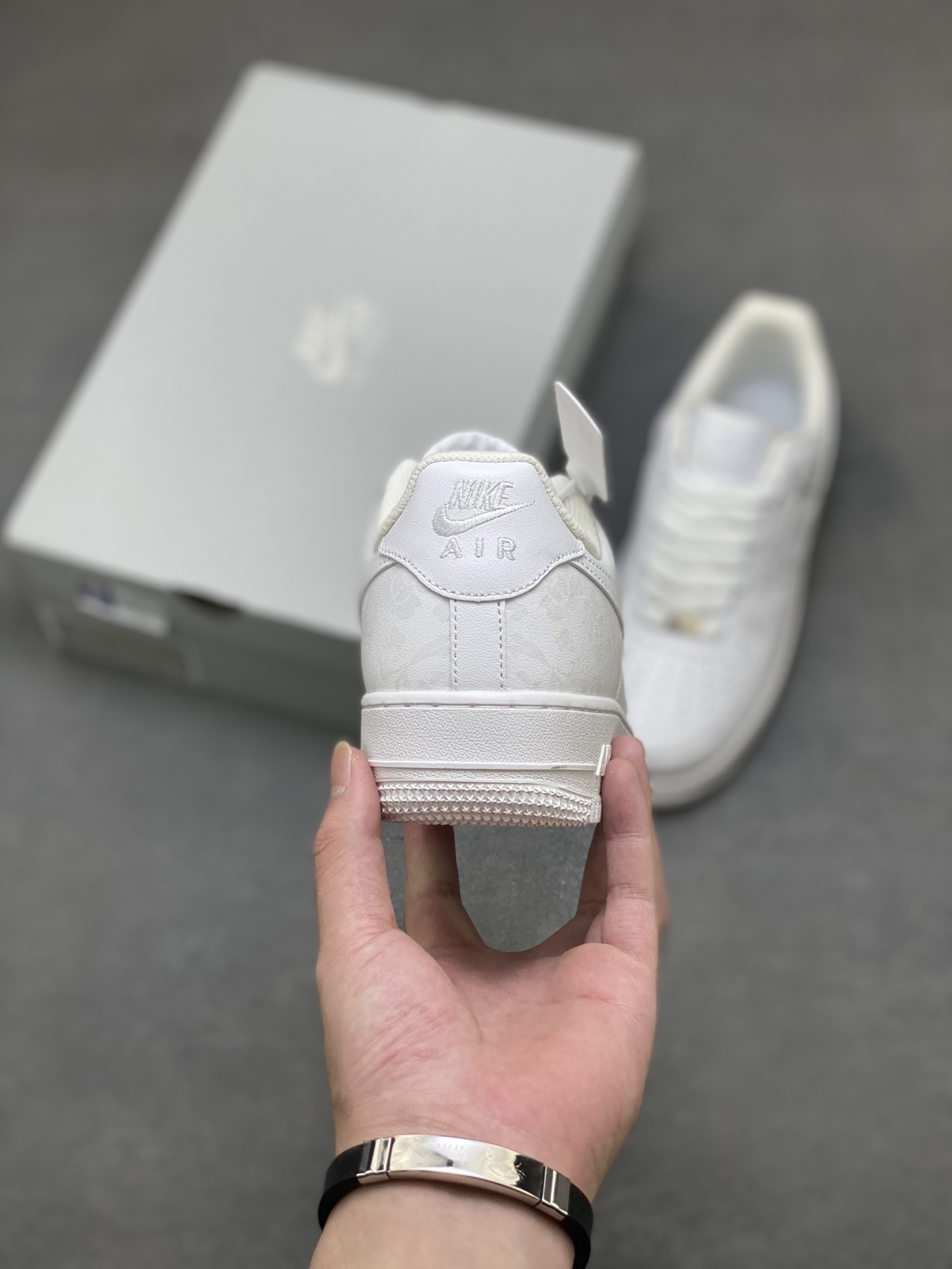 Nike Air Force 1 Low White Floral Pattern Fashion Sneakers For Men And Women 5 i1758039310973 9972 0 3