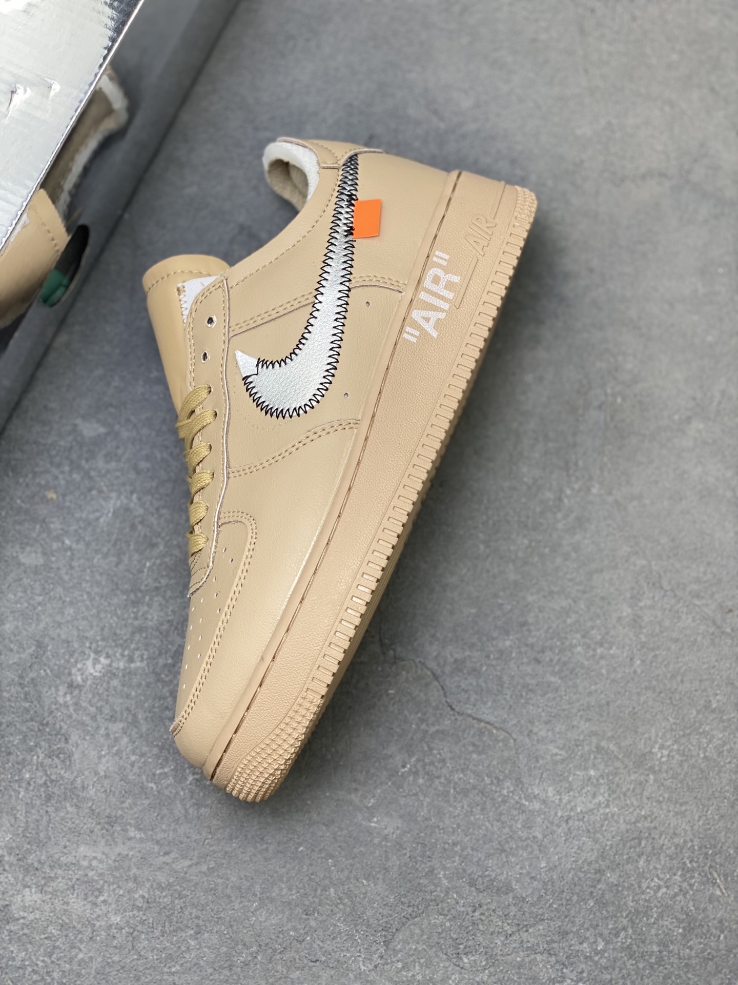 Nike Air Force 1 '07 Low Beige Stitching Detail Athletic Shoe 8 i1758126272037 8285 0 6