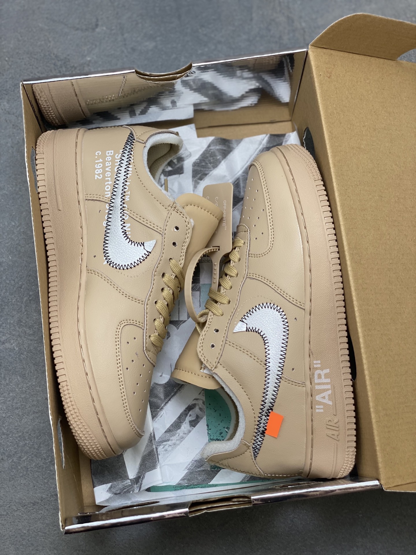 Nike Air Force 1 '07 Low Beige Stitching Detail Athletic Shoe 10 i1758126274393 650 0 8