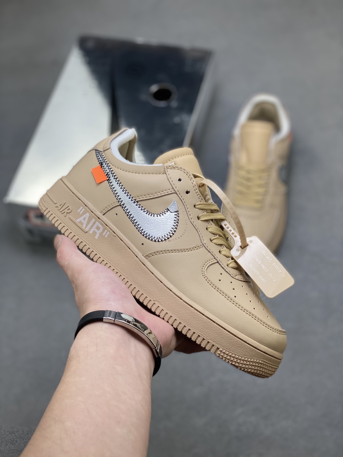 Nike Air Force 1 '07 Low Beige Stitching Detail Athletic Shoe 2 i1758126274416 4189 0 0