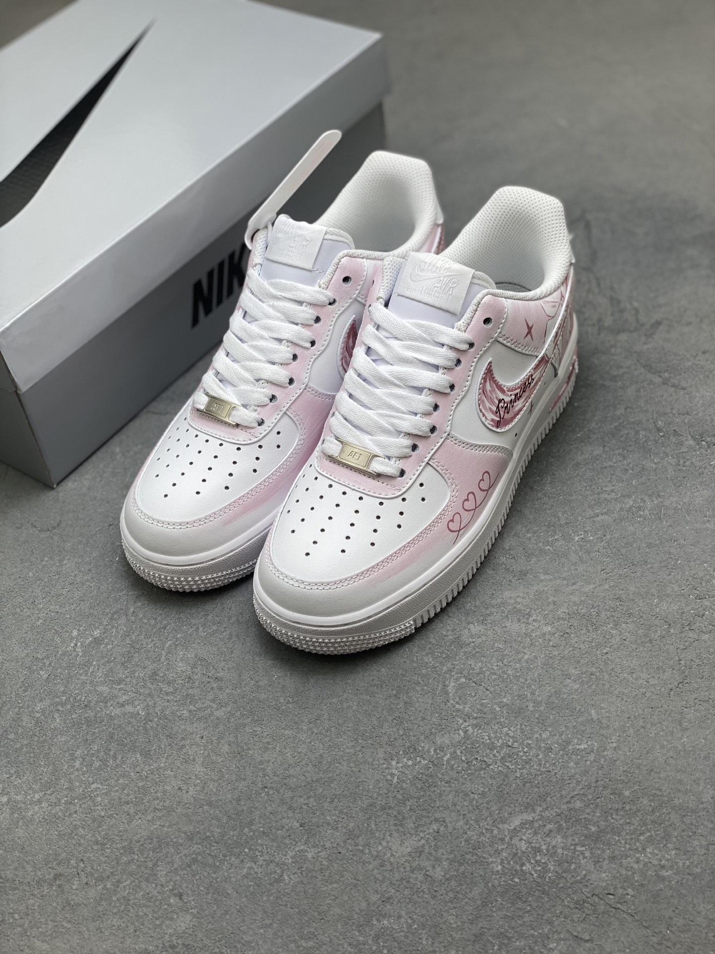 Nike Air Force 1 '07 Low White/Pink Custom Limited Edition Sneakers 9 i1758126318587 5252 0 7