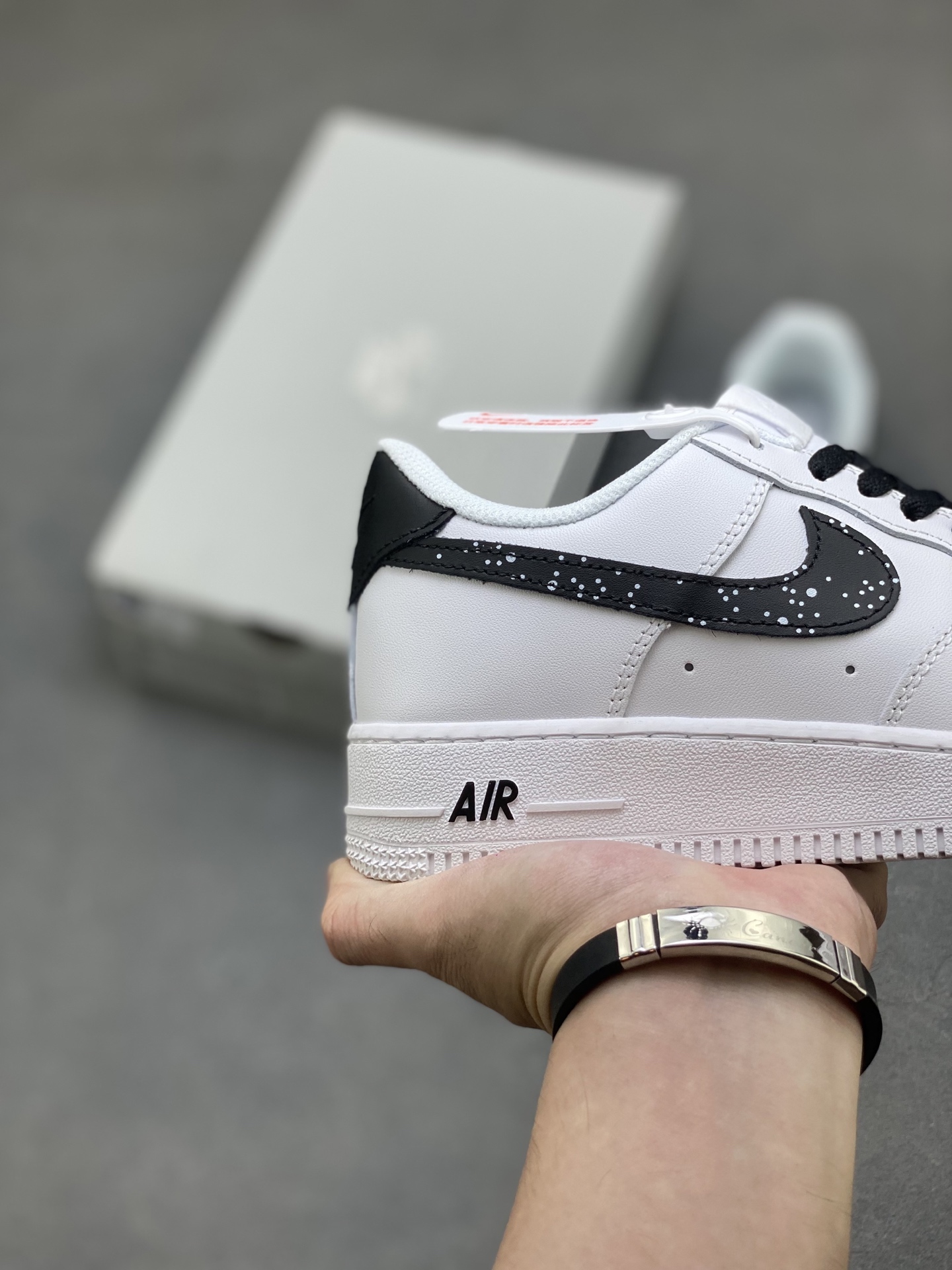 Nike Air Force 1 '07 Low White/Black Casual Sneakers - Limited Edition 6 i1758126367703 5014 0 4
