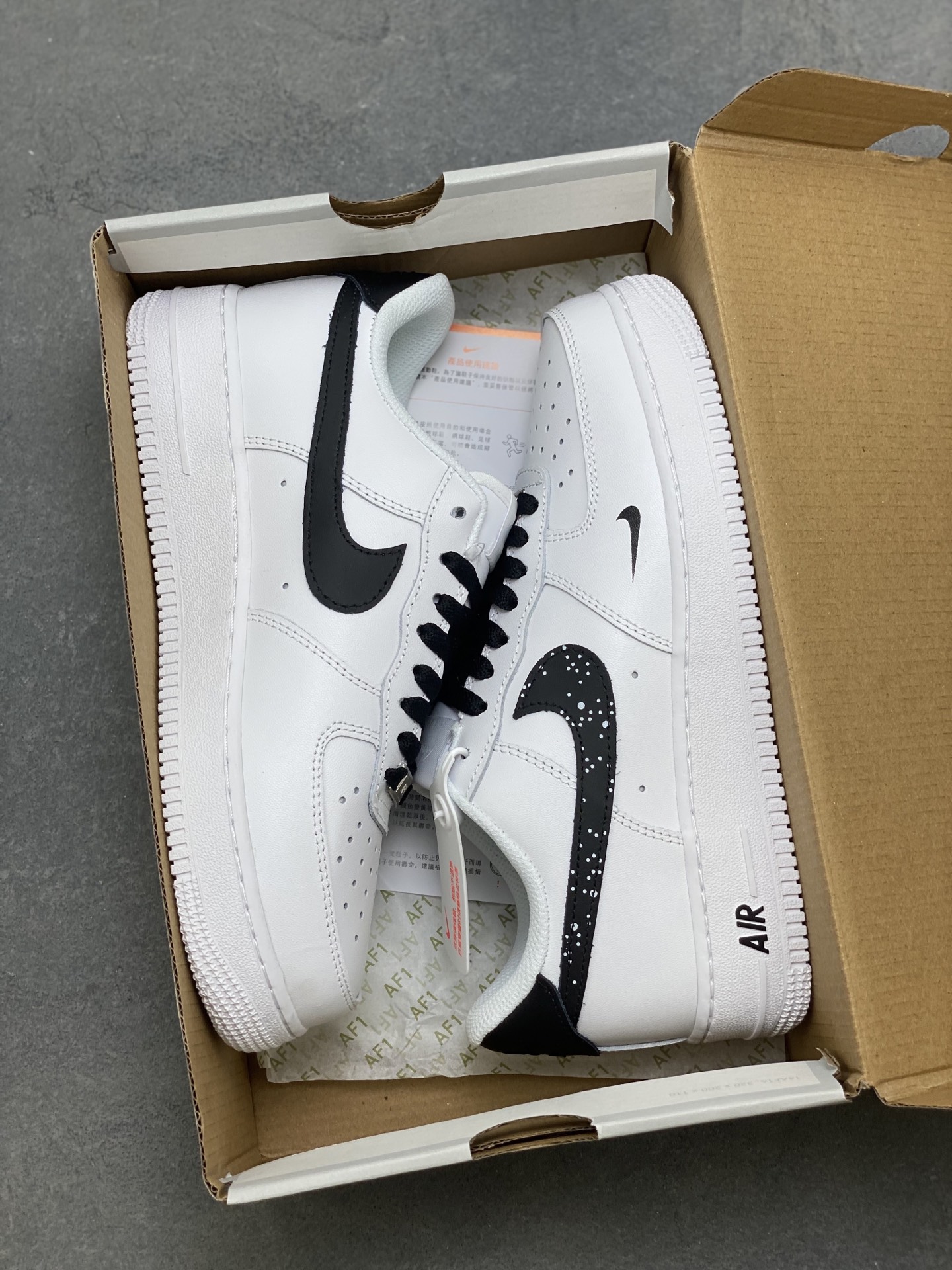 Nike Air Force 1 '07 Low White/Black Casual Sneakers - Limited Edition 10 i1758126369863 5429 0 8