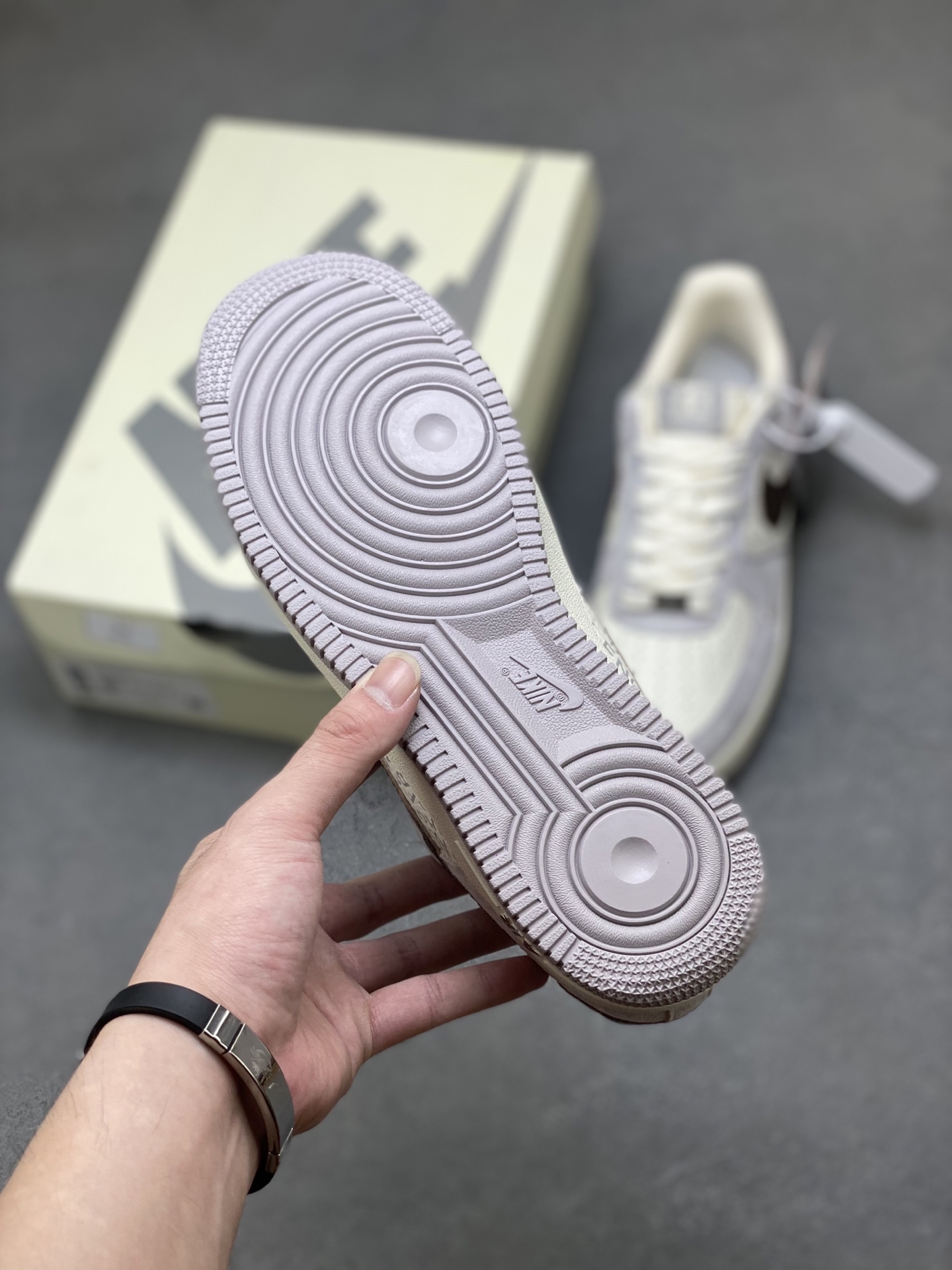 Nike Air Force 1 '07 Low Grey/Brown Limited Edition Sneakers - Size 36-45 7 i1758126528419 1785 0 5