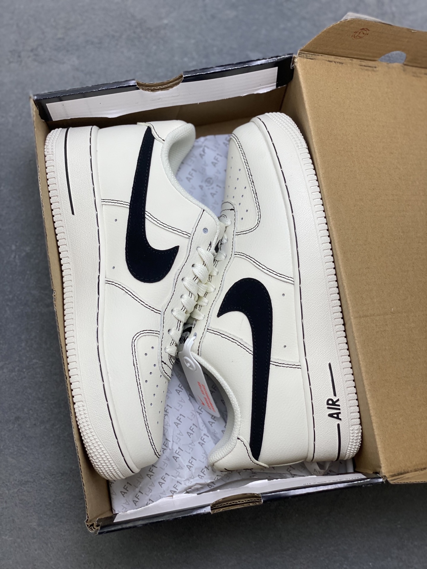 Nike Air Force 1 Low Retro Cream Black Stitching - Iconic Style & Comfort 10 i1758126592879 990 0 8