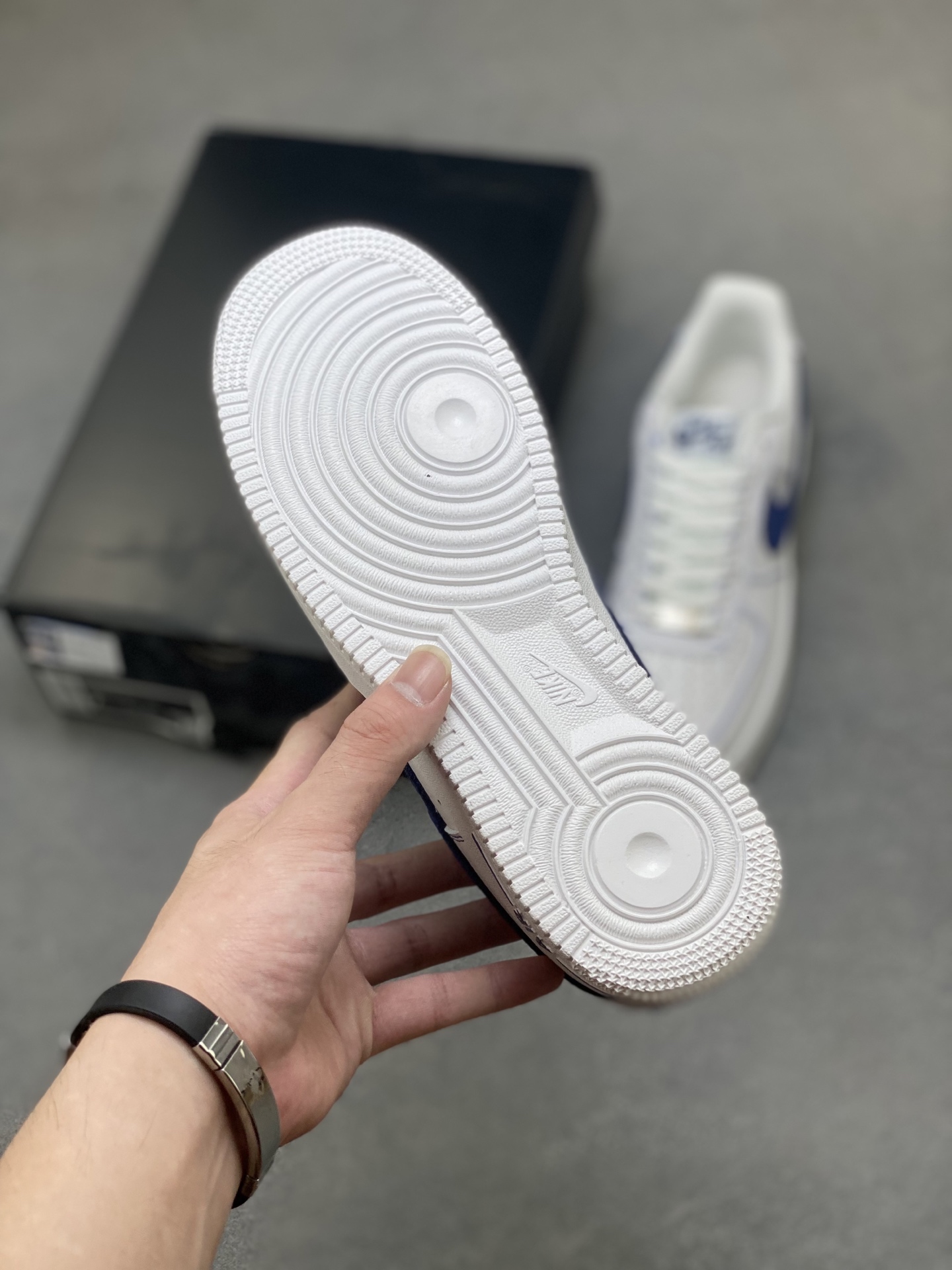 Nike Air Force 1 Low White Blue Stitching - Iconic Style, Lasting Comfort 7 i1758126640955 8418 0 5