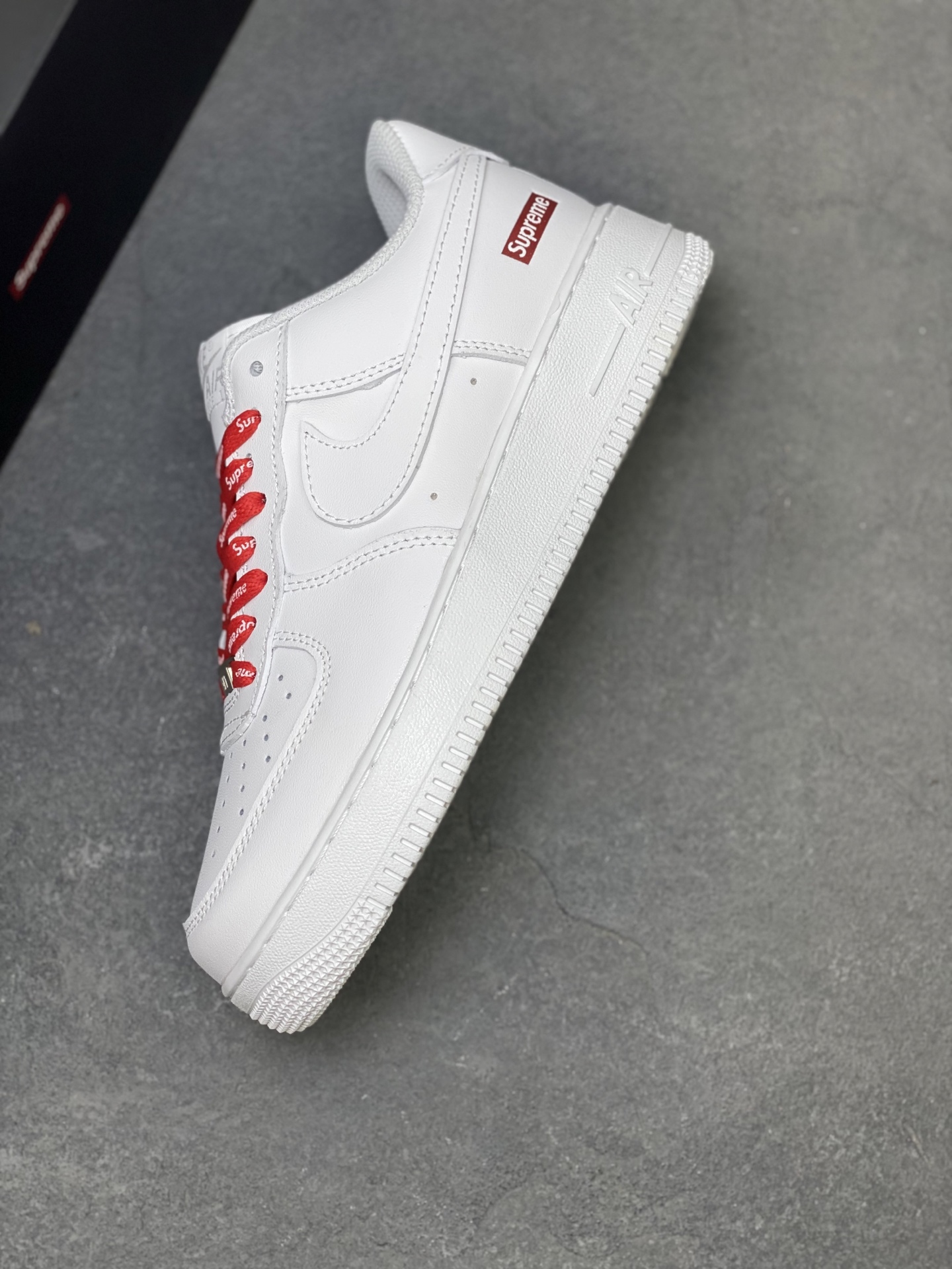 Nike Air Force 1 Low Supreme White CU9225-100 Men's Sneakers 8 i1758126814299 6475 0 6