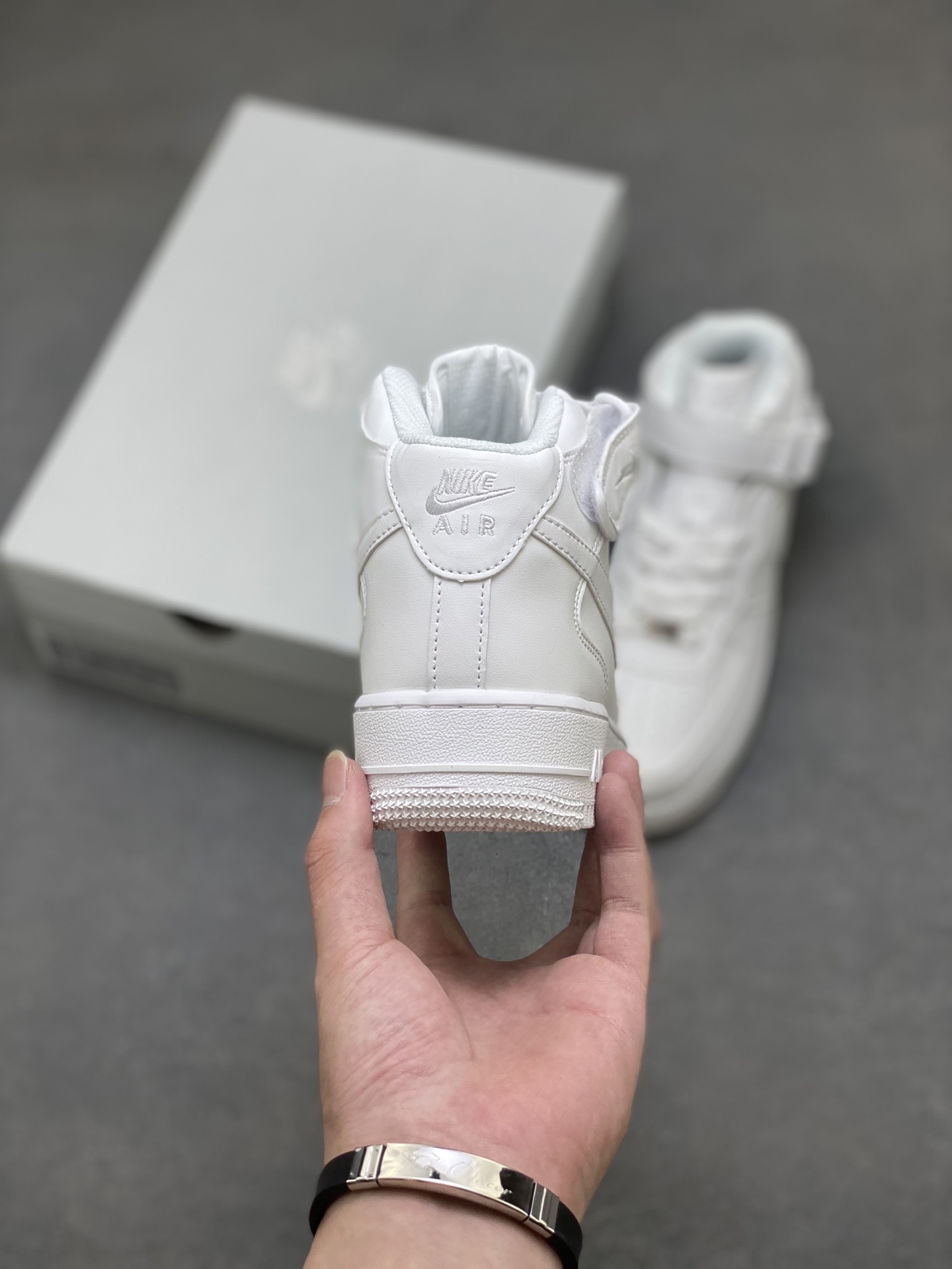 Nike Air Force 1 Mid '07: Iconic Style, All-Day Comfort, Classic White 5 i1758126863793 9497 0 3