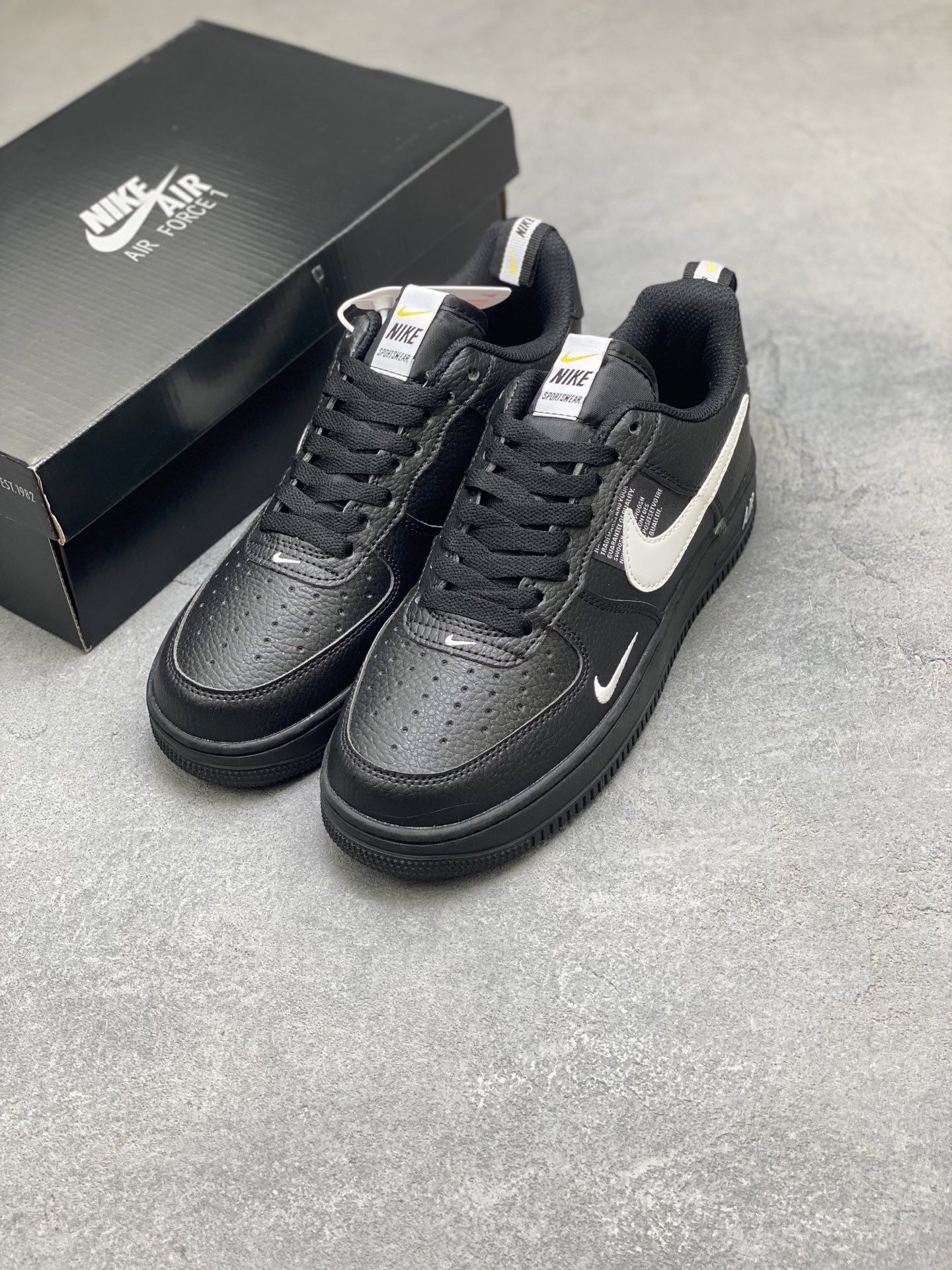Nike Air Force 1 Low Black and White Classic Sneakers - Available Now! 9 i1758126909838 6327 0 7
