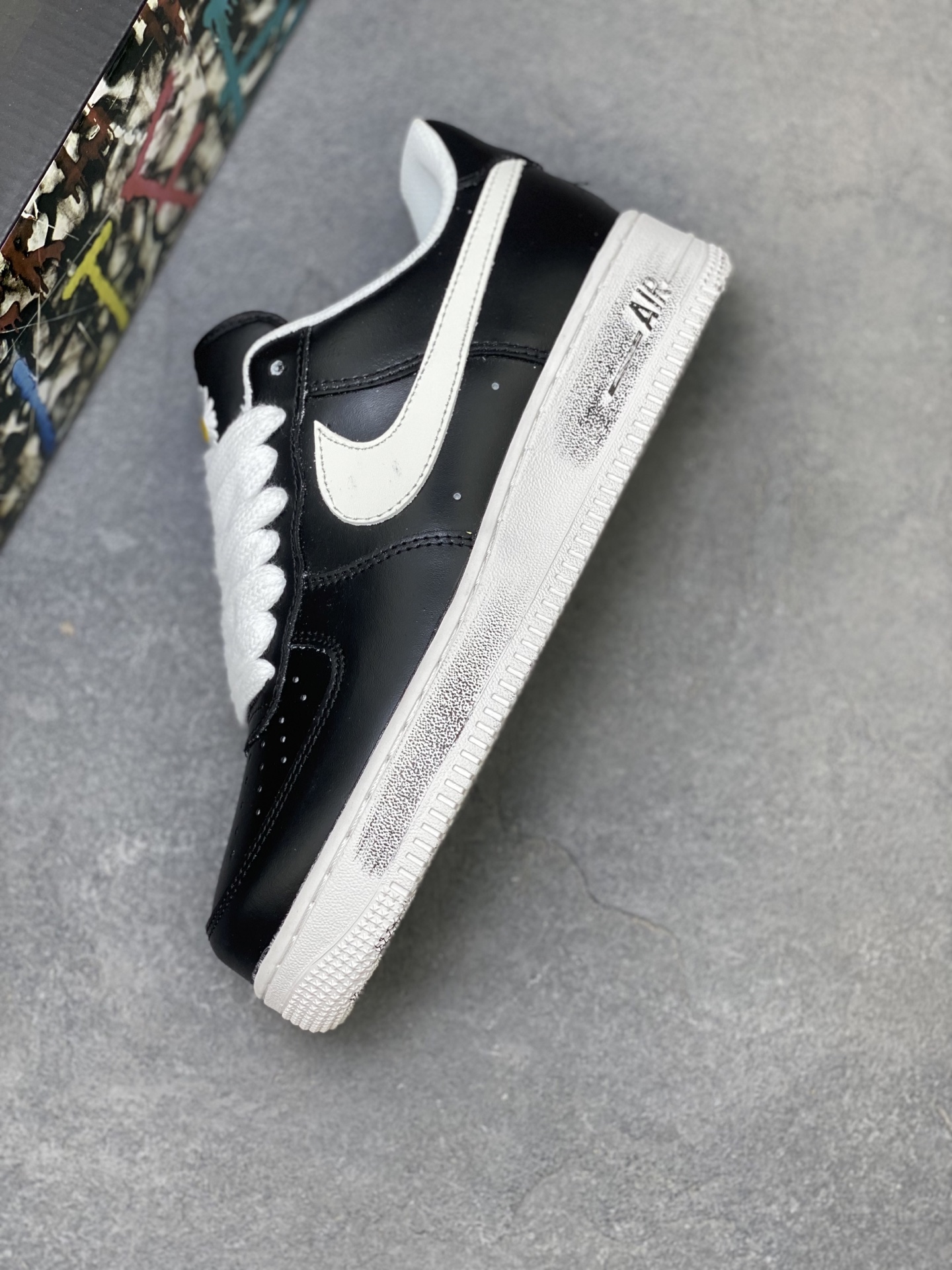Nike Air Force 1 '07 Low Black/White Casual Sneakers AQ3692-001 8 i1758211828140 957 0 6