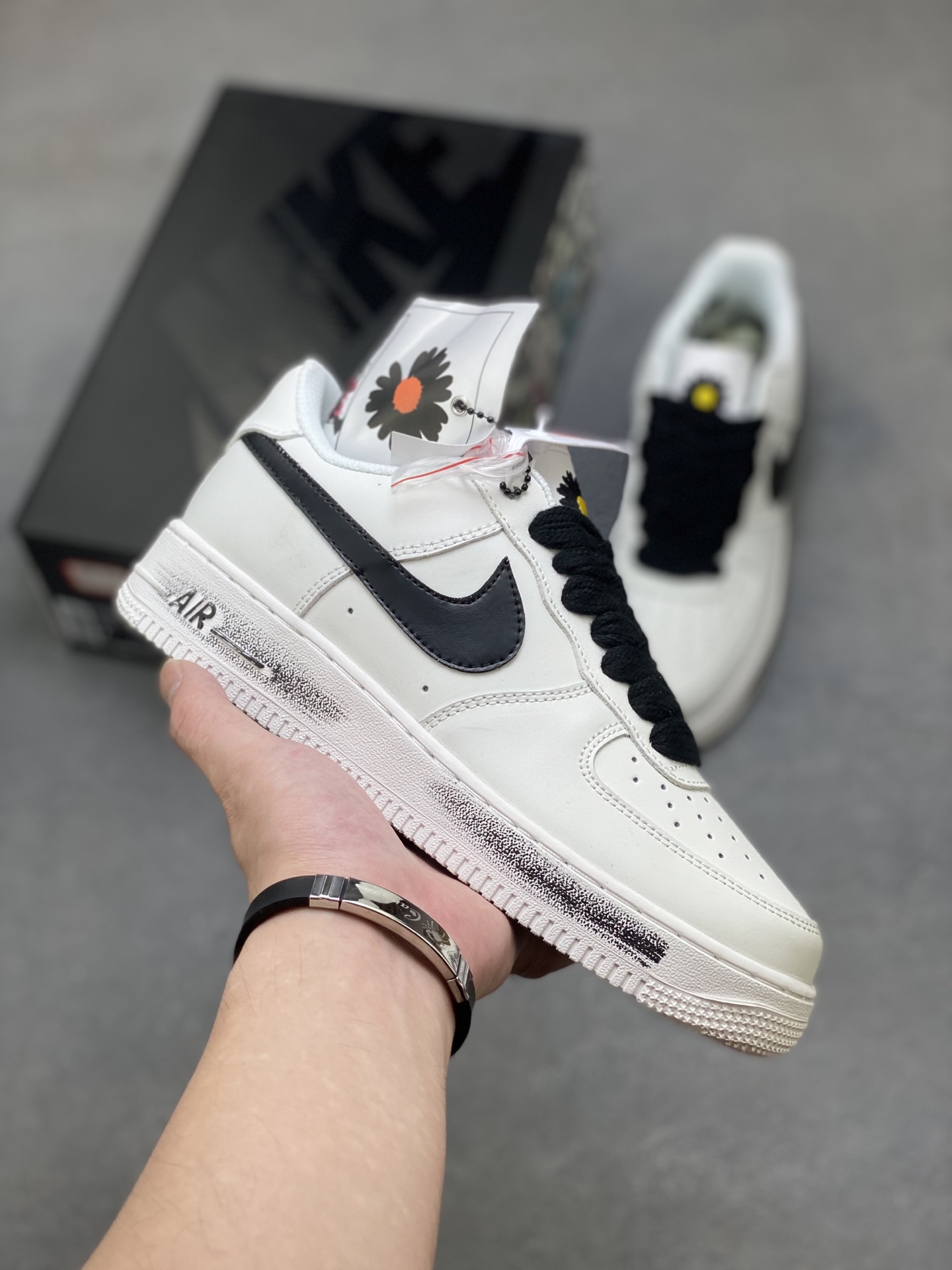 Nike Air Force 1 '07 Low White/Black Casual Sneakers DD3223-100 2 i1758211874172 7821 0 0