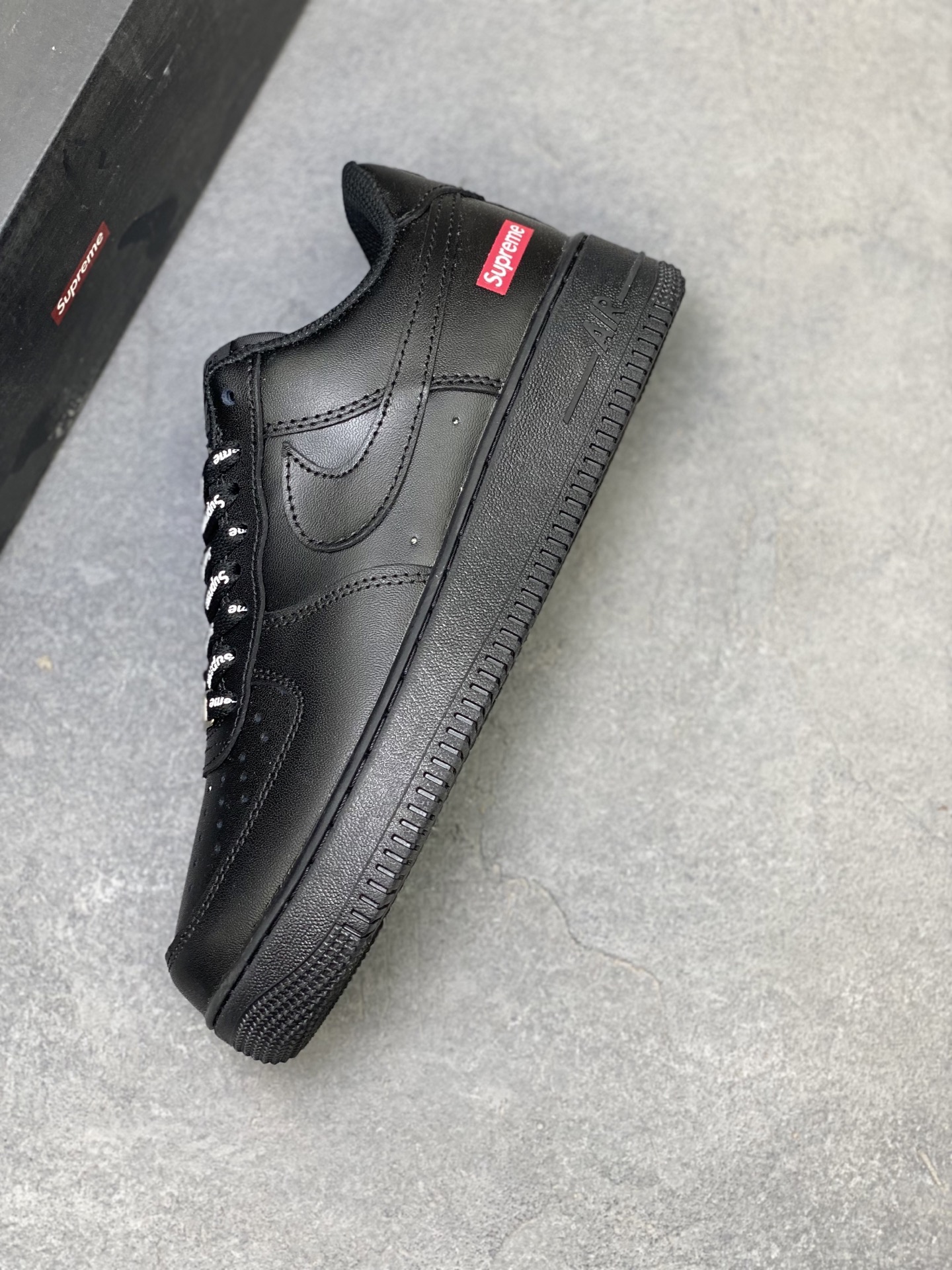 Nike Air Force 1 Low Black Supreme CU9225-001 Sneakers 8 i1758212190665 7469 0 6