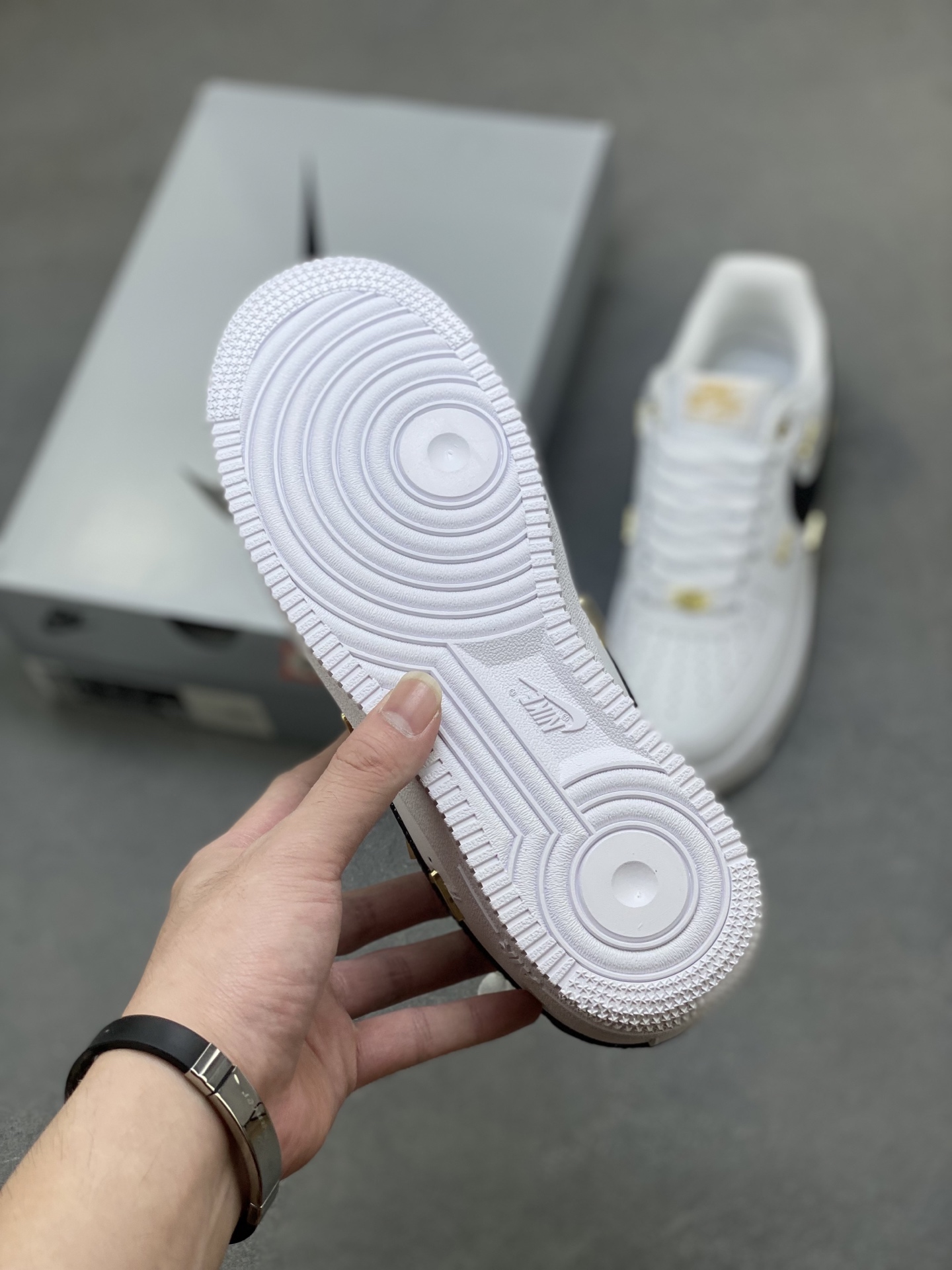Nike Air Force 1 '07 Low White/Black Limited Edition Sneakers 7 i1758298775058 3157 0 5