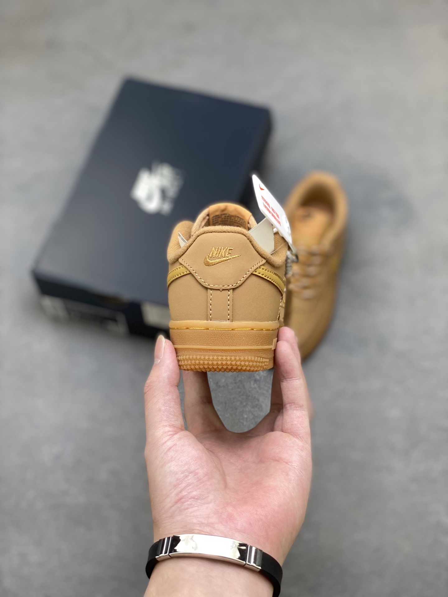 Nike Air Force 1 Low Wheat Kids - Premium Comfort & Classic Style 5 i1758298874549 1258 0 3